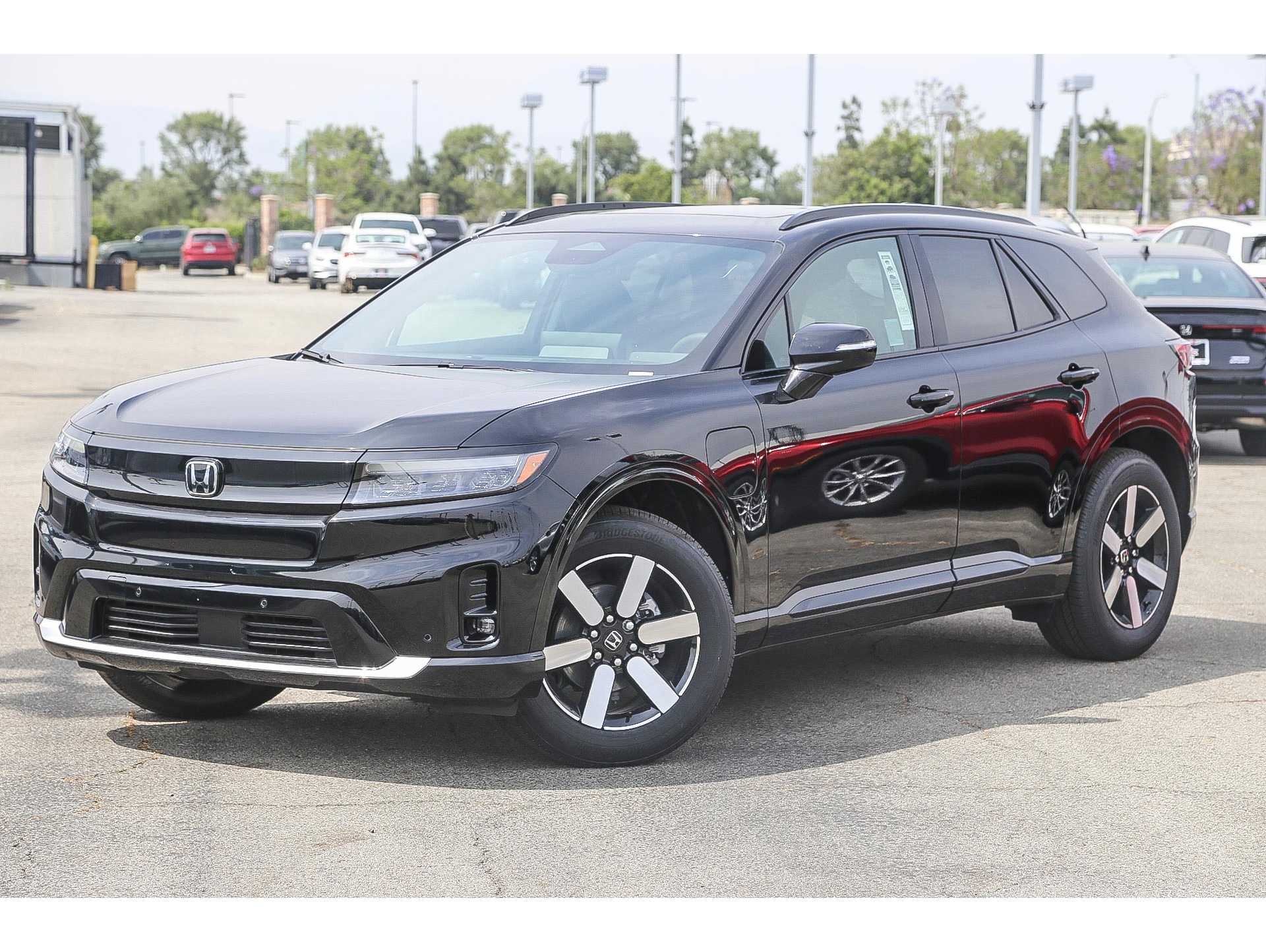 2026 Honda Prologue Touring's photo