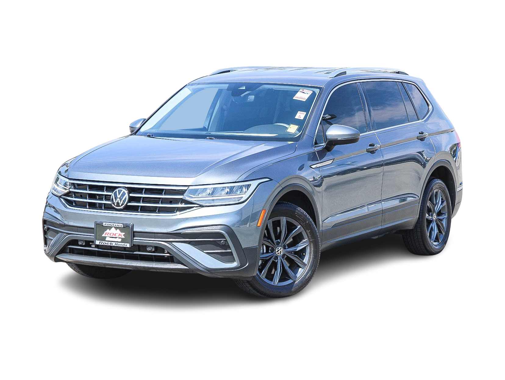 Thumbnail: 2022 Volkswagen Tiguan - 1