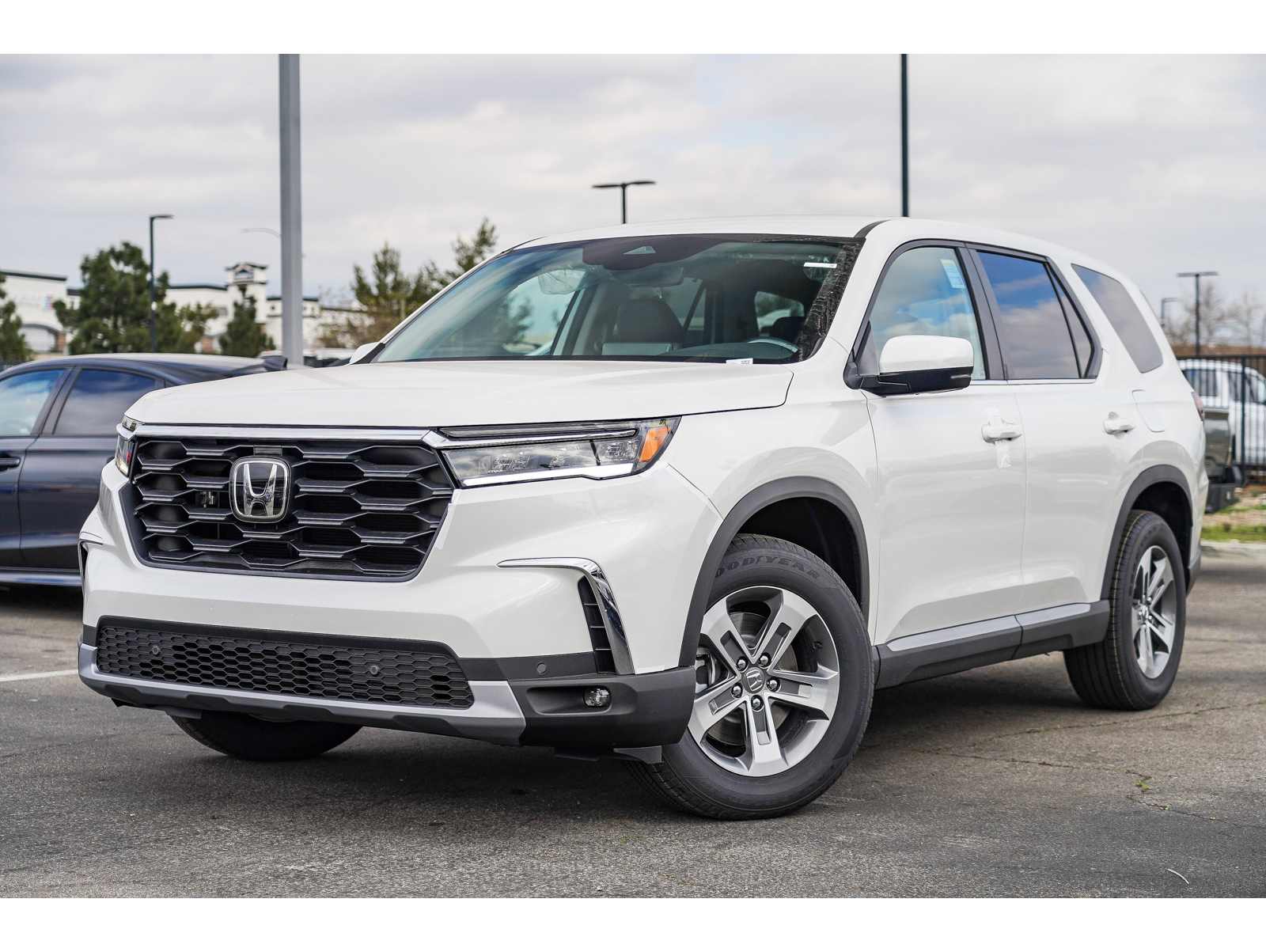 2025 Honda Pilot EX-L's photo