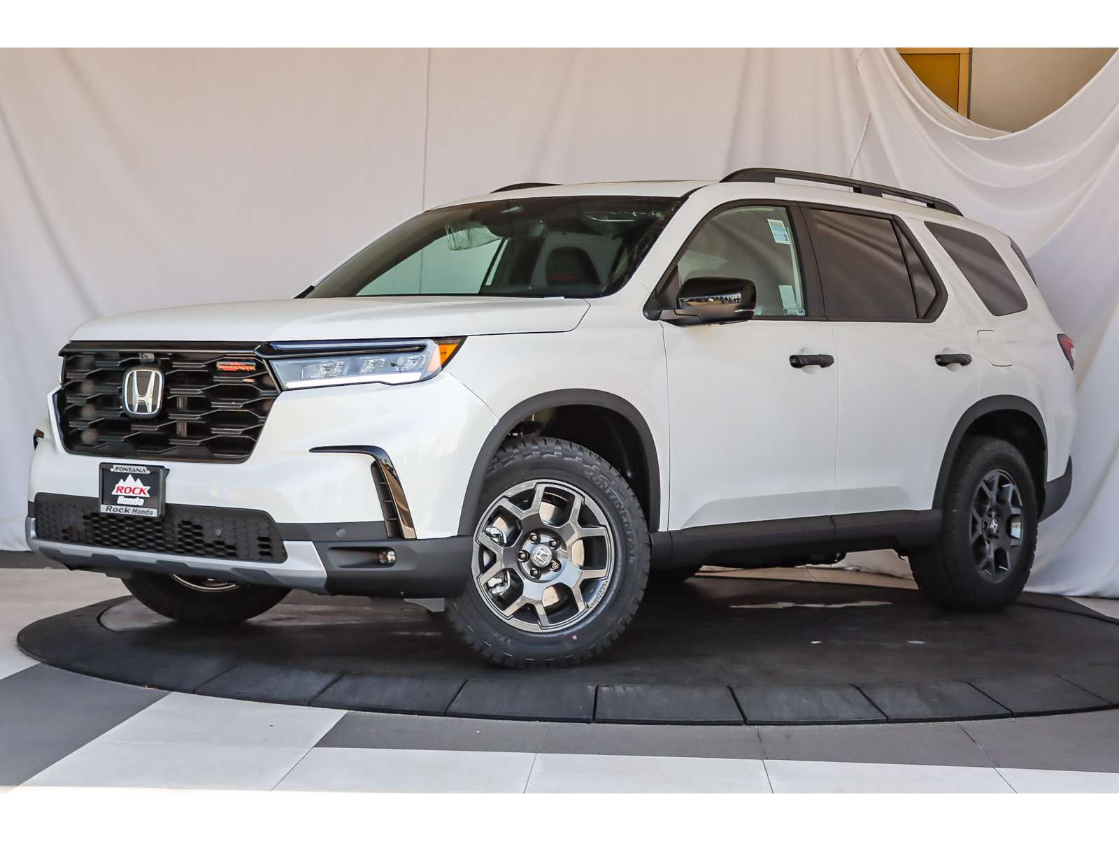 2025 Honda Pilot TrailSport's photo