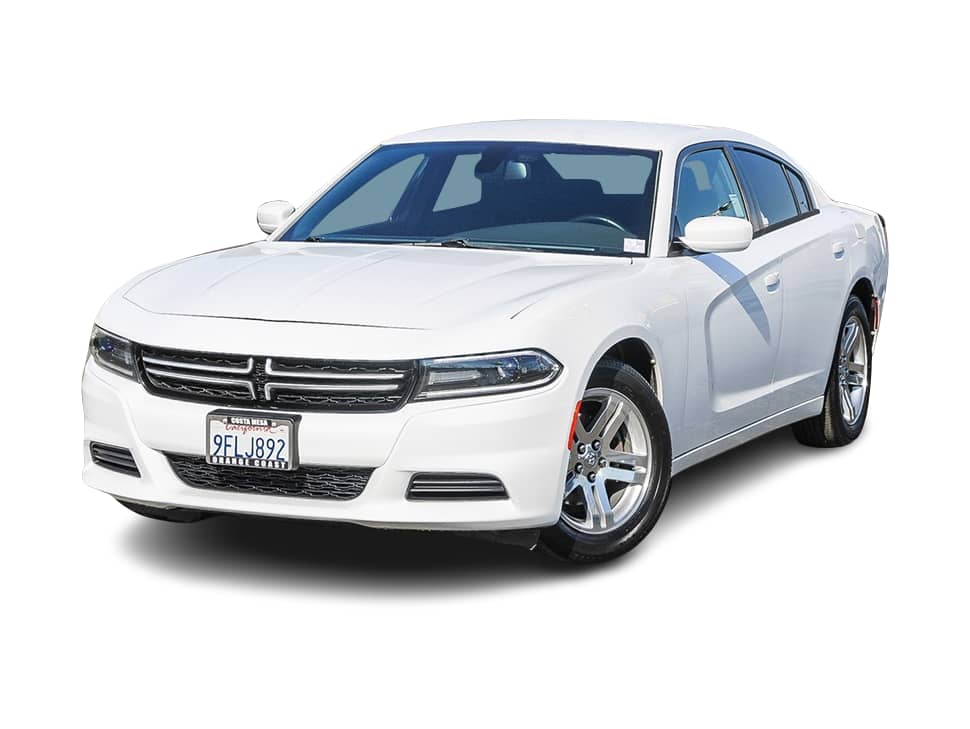 2015 Dodge Charger SE Hero Image