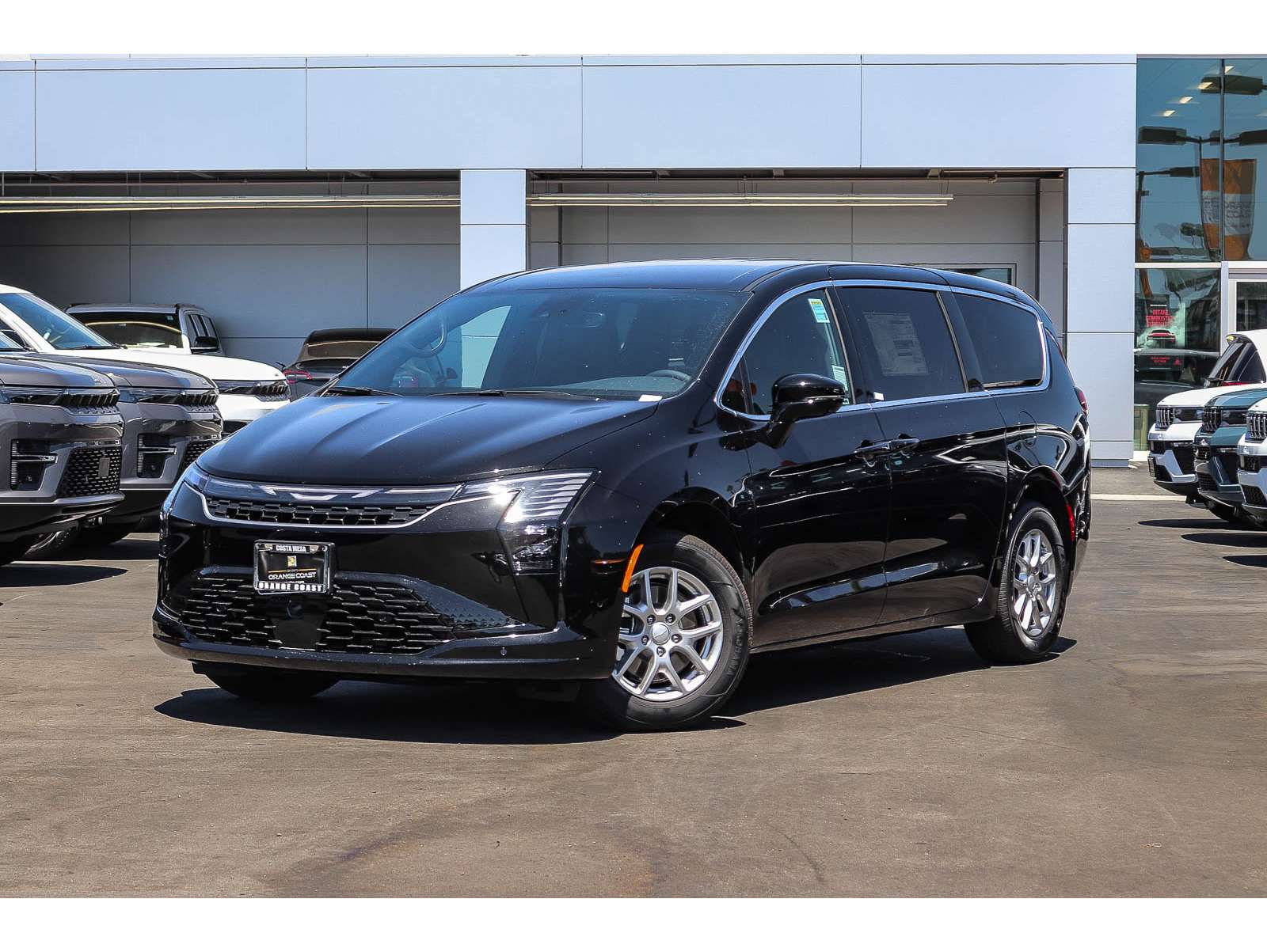 2027 Chrysler Pacifica Select