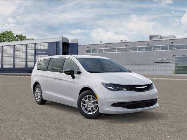 2026 Chrysler Voyager LX's photo