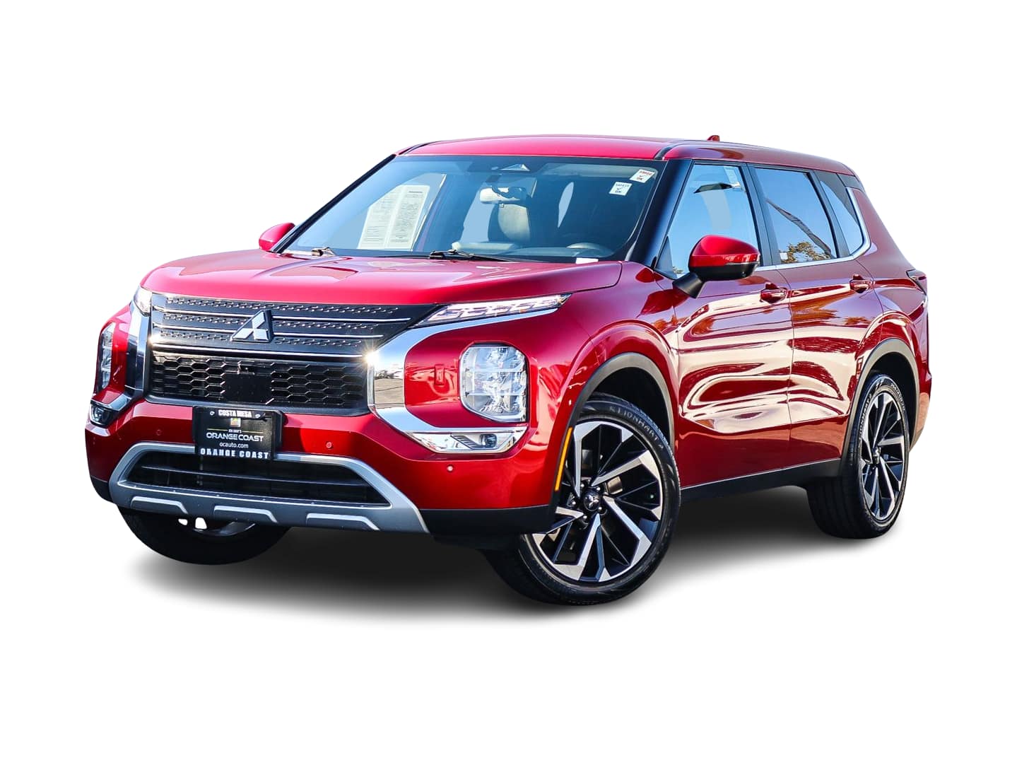 Thumbnail: 2024 Mitsubishi Outlander - 1