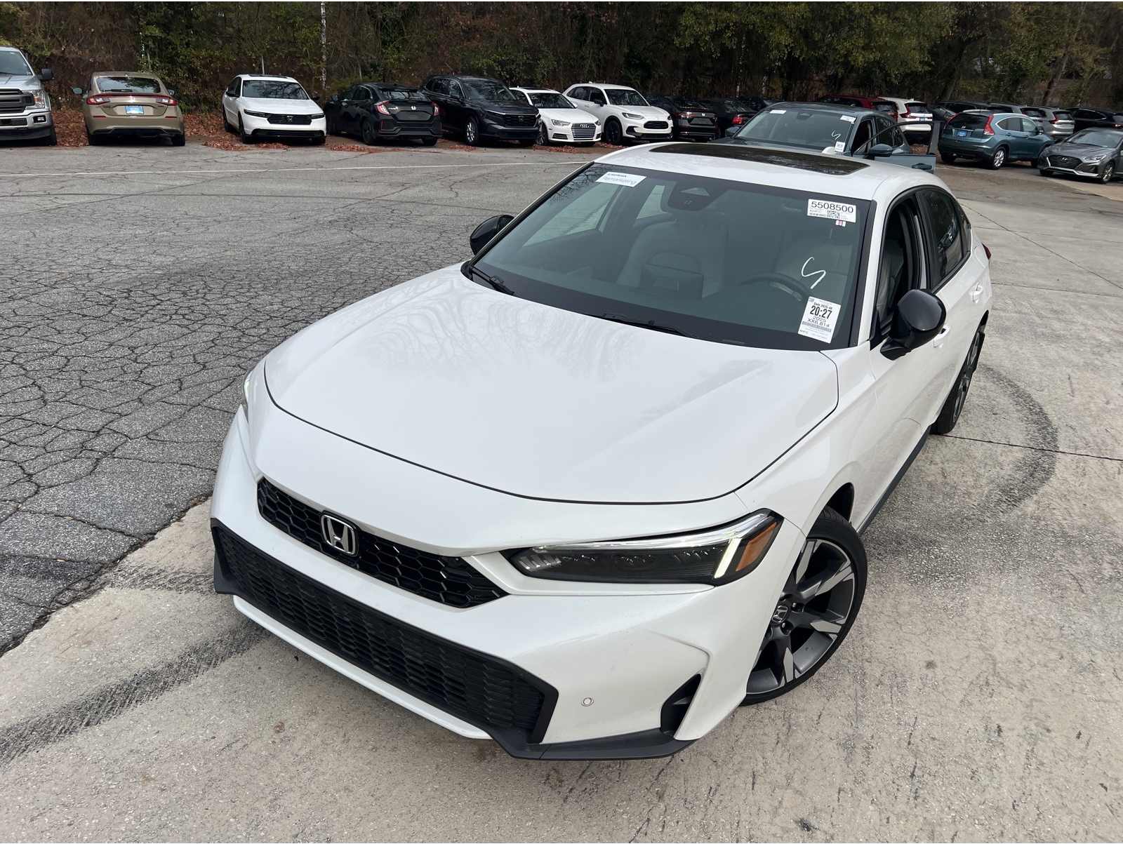 2025 Honda Civic Hatchback Sport Touring's photo