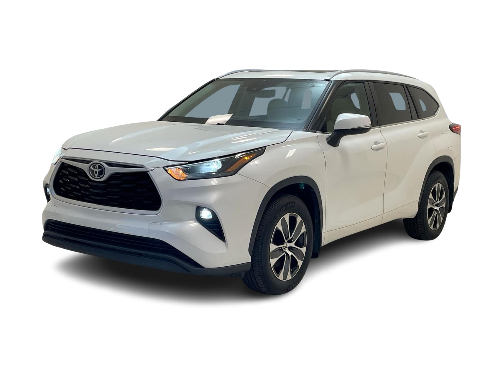 Thumbnail: 2023 Toyota Highlander - 1