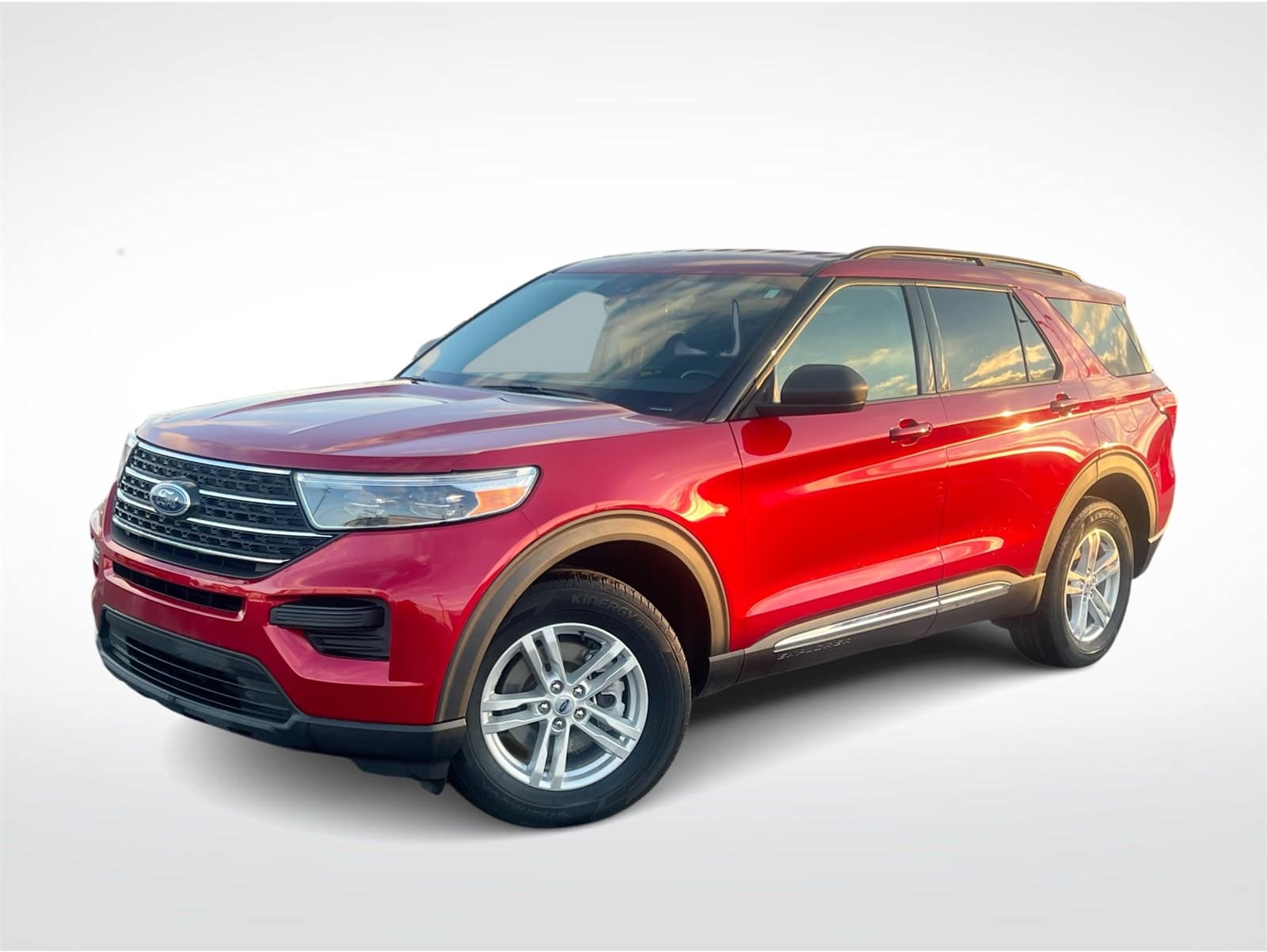 2023 Ford Explorer XLT's photo