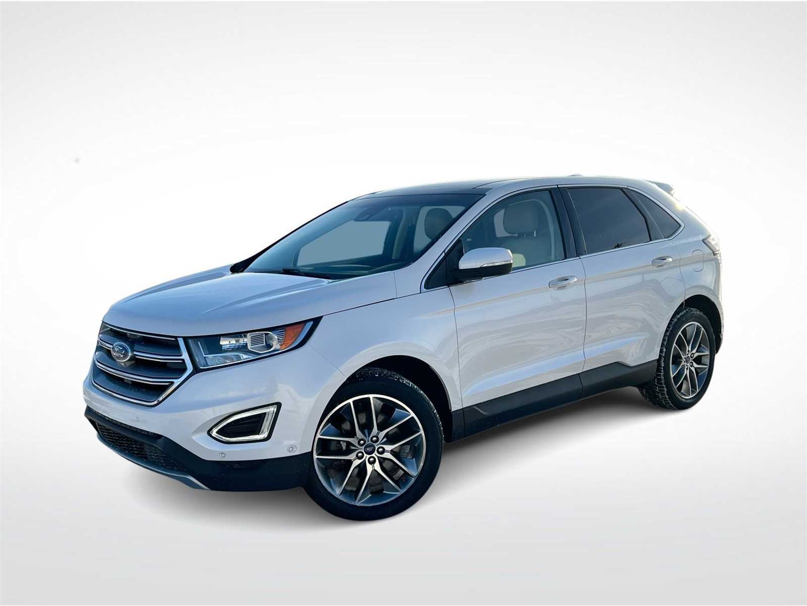 2016 Ford Edge Titanium's photo