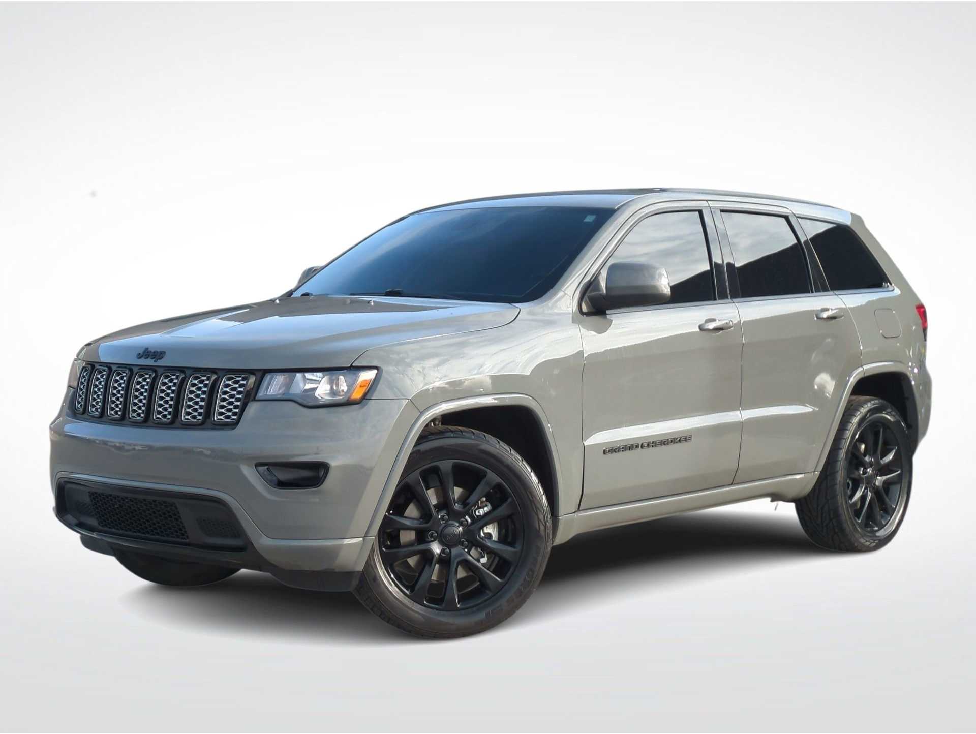 2021 Jeep Grand Cherokee Laredo X's photo