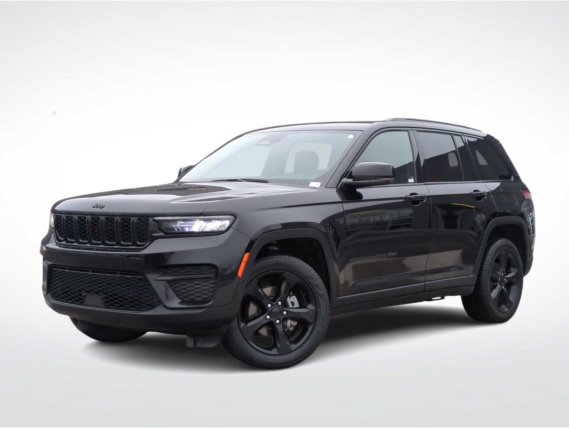 2023 Jeep Grand Cherokee Laredo's photo