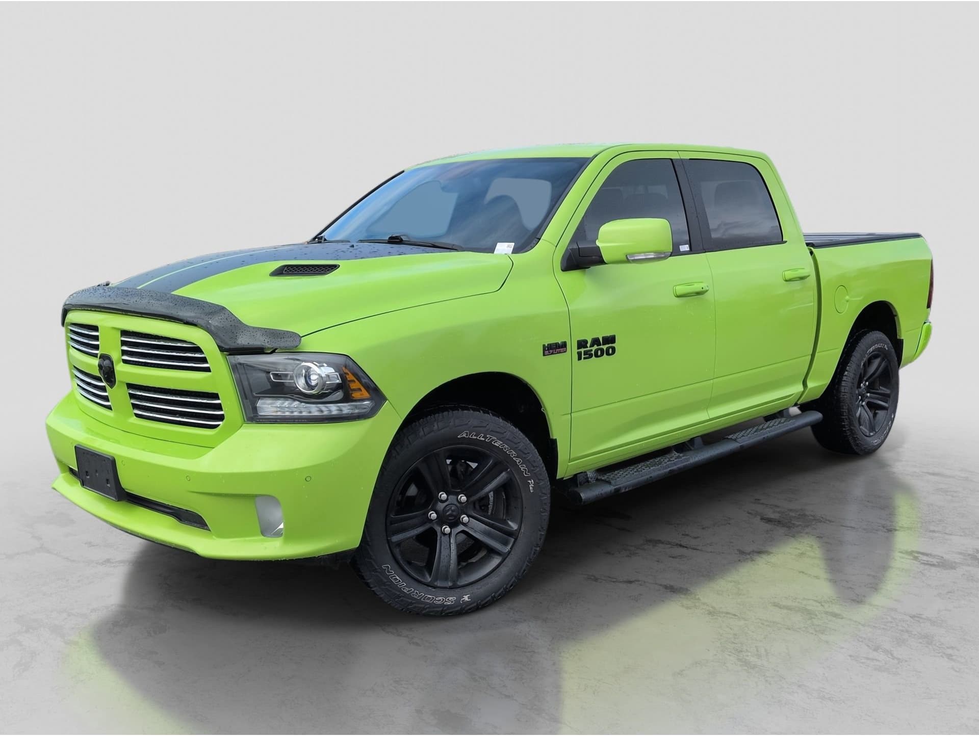 2017 RAM Ram 1500 Pickup Sport