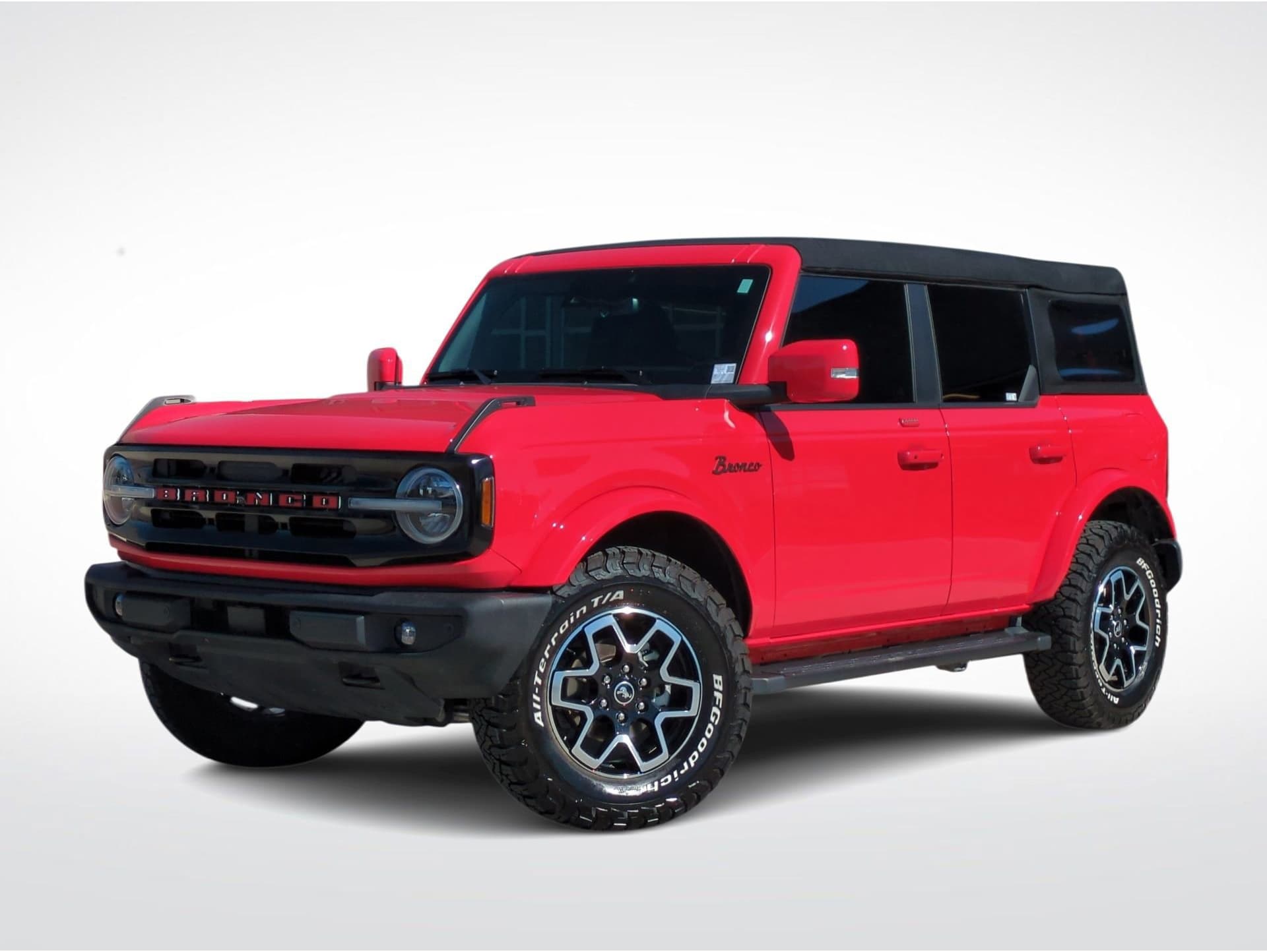 2023 Ford Bronco 4-Door Outer Banks's photo