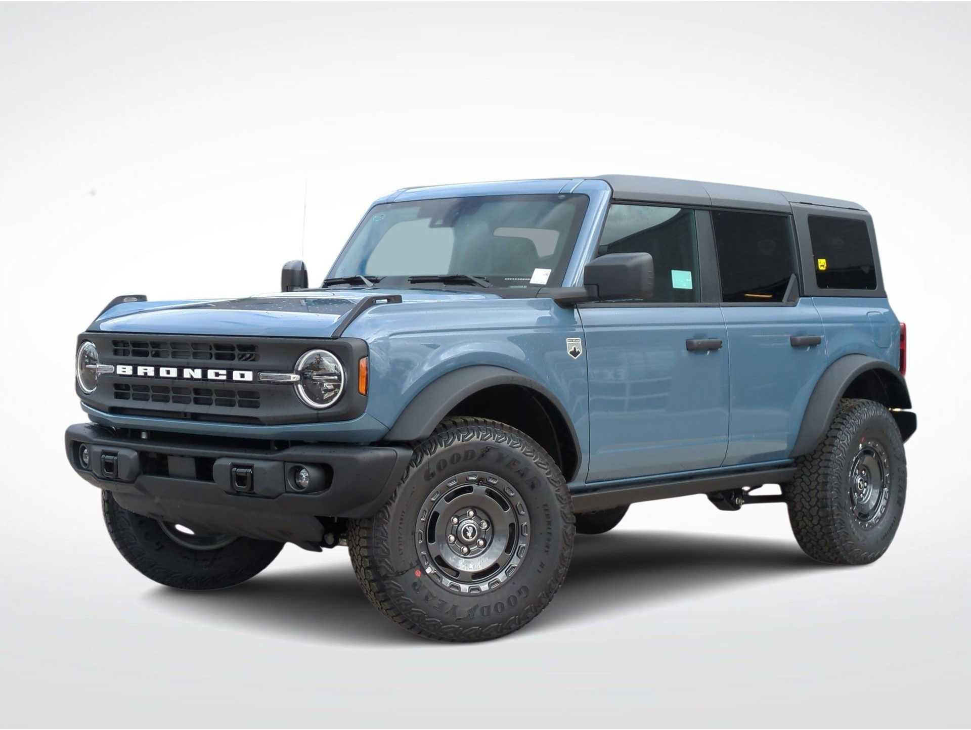 2025 Ford Bronco 4-Door Big Bend's photo