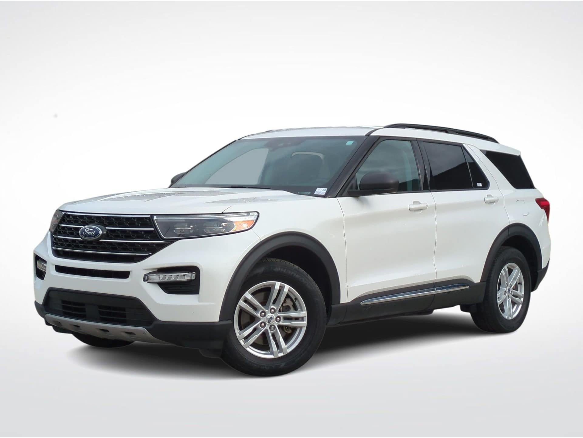 2023 Ford Explorer XLT's photo