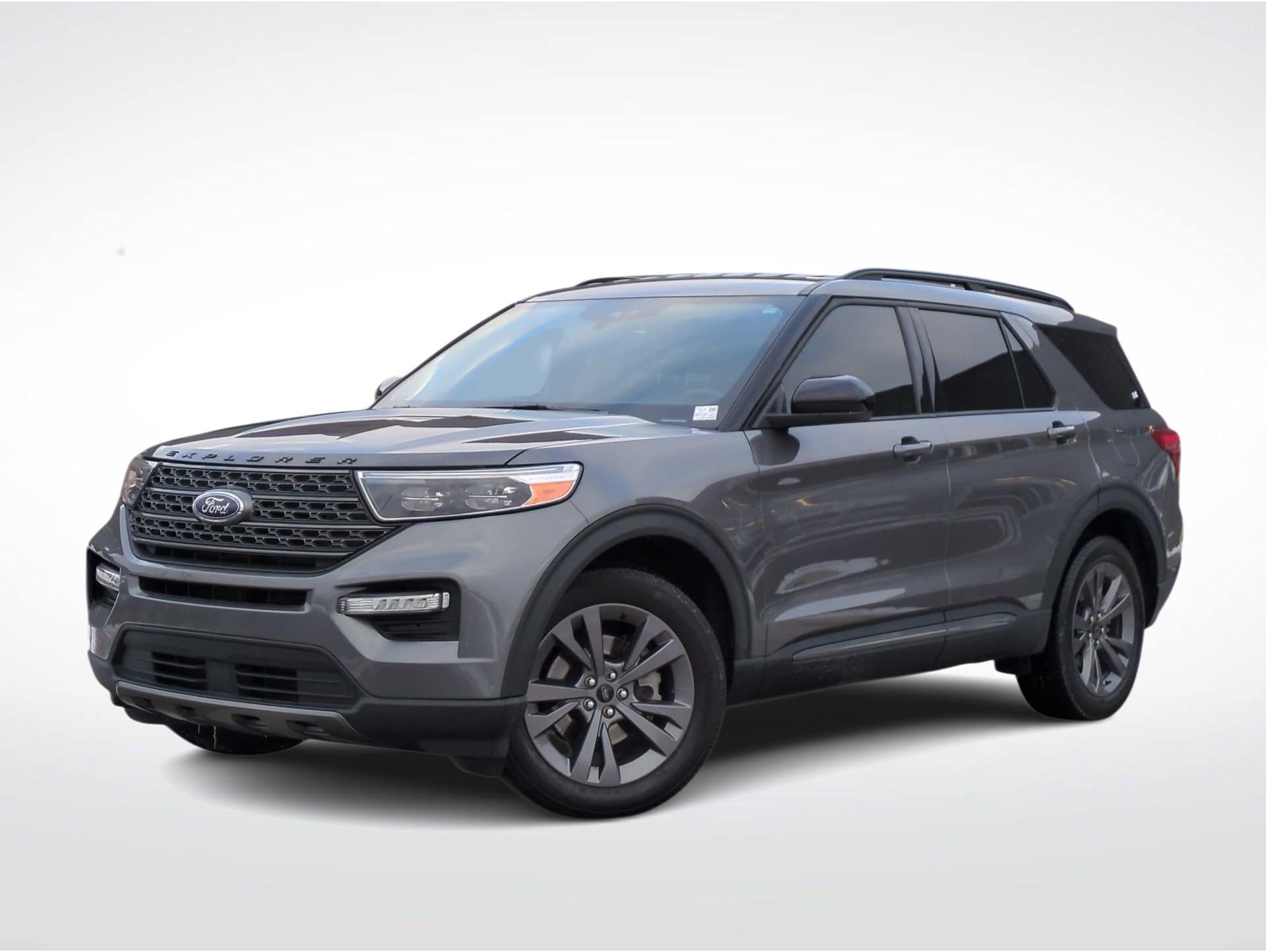 2023 Ford Explorer XLT's photo