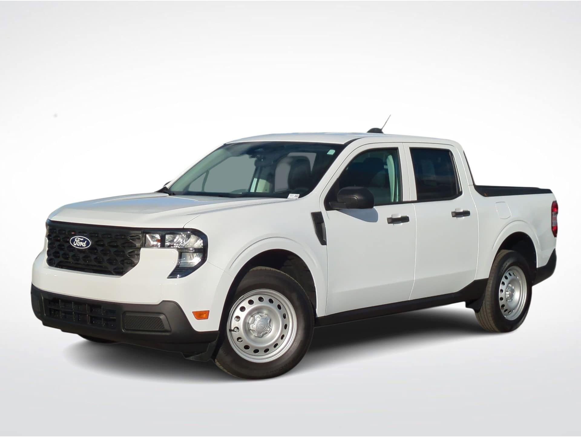 2025 Ford Maverick XL's photo