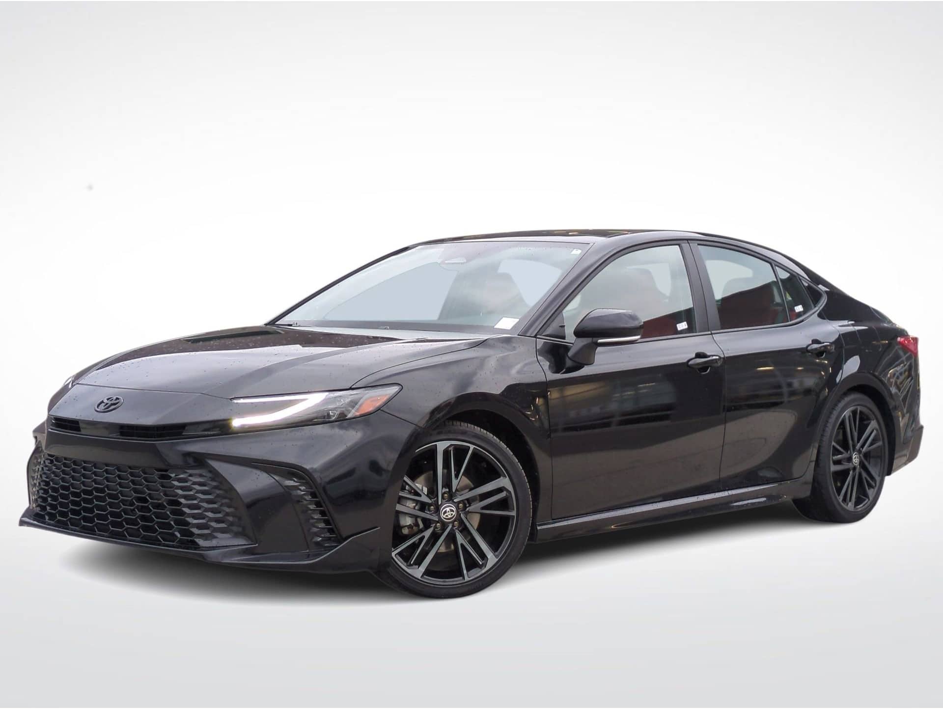 2025 Toyota Camry XSE's photo
