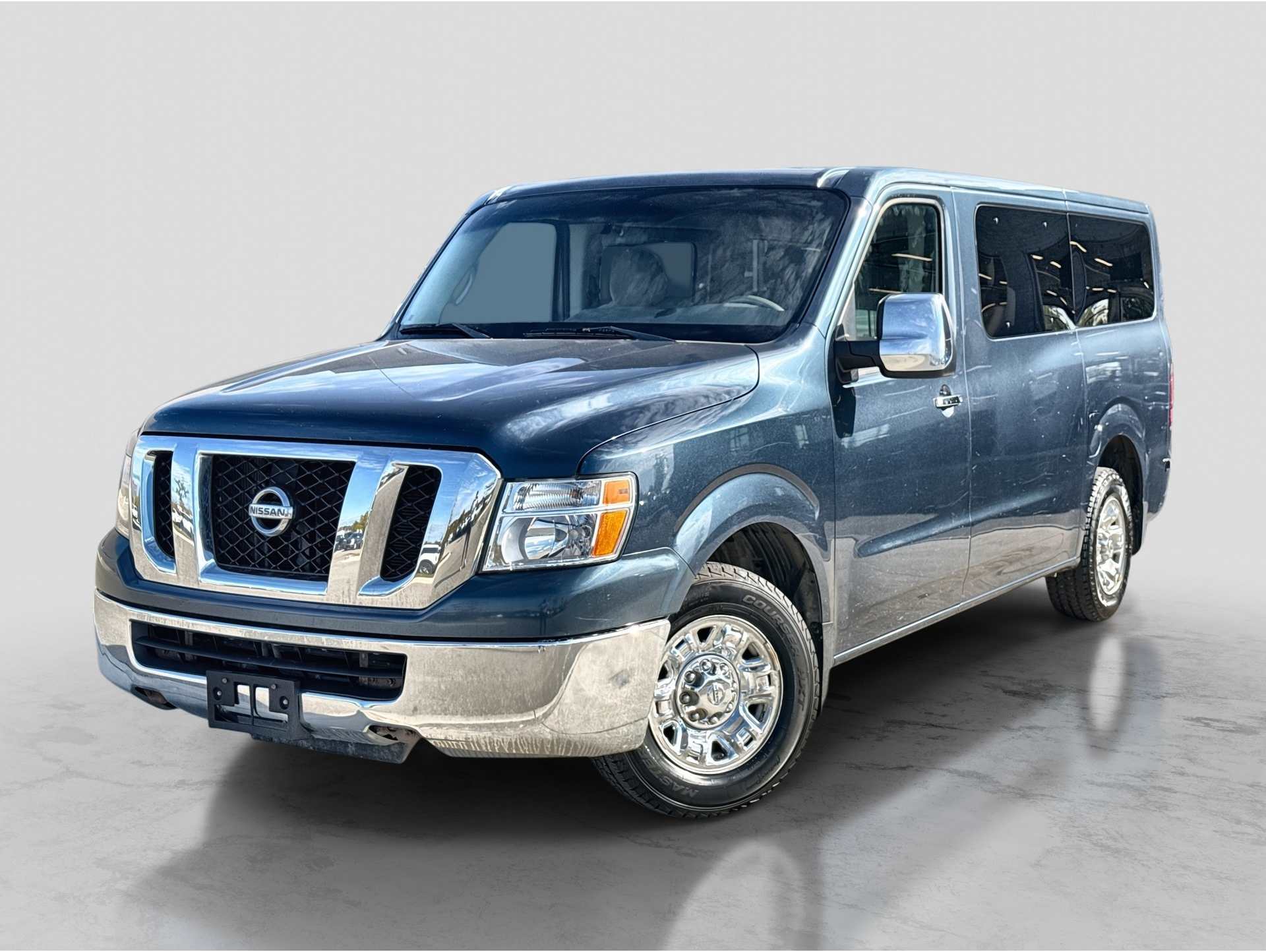 2014 Nissan NV Passenger SV
