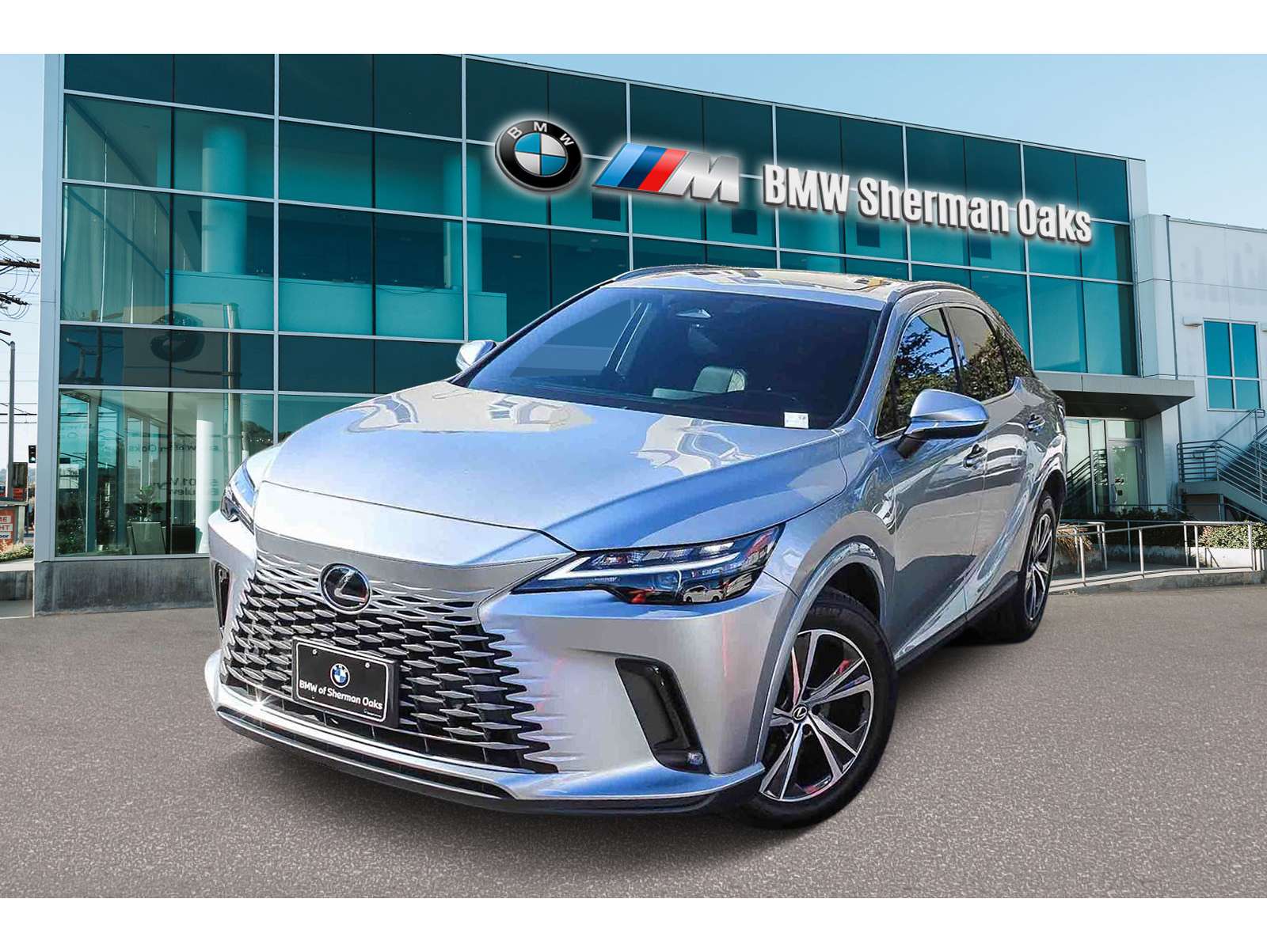 2025 Lexus RX 350's photo