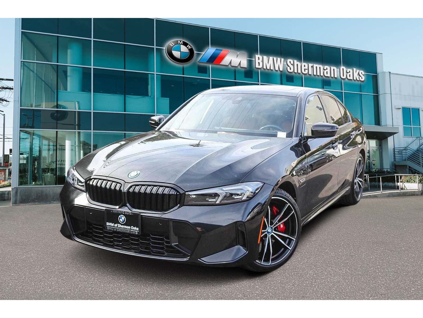 2023 BMW 3 Series 330e