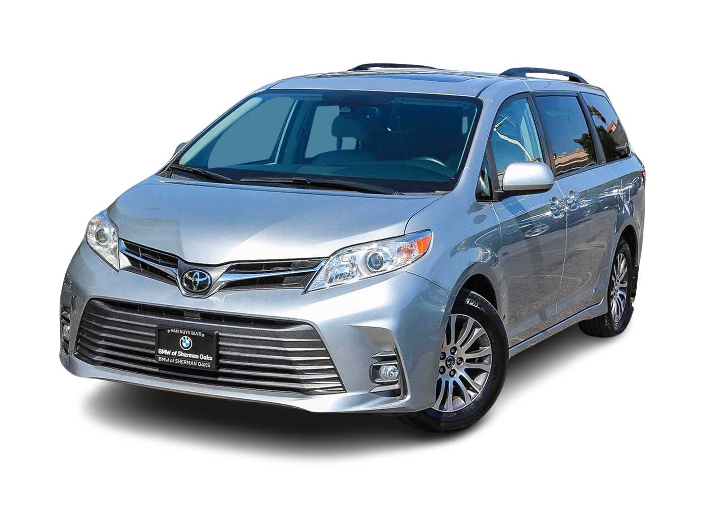 2020 Toyota Sienna XLE -
                Sherman Oaks, CA