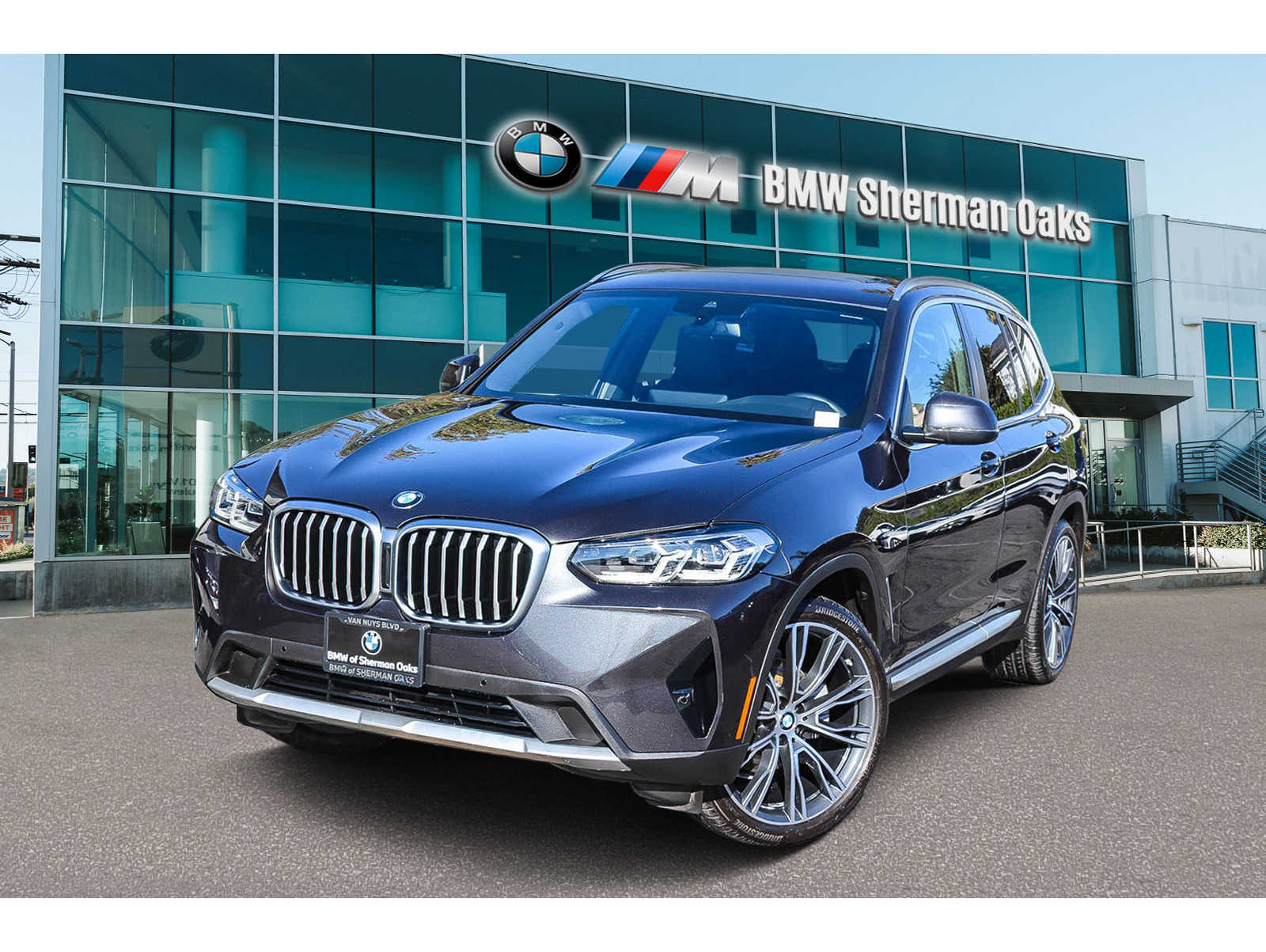 2023 BMW X3 30i's photo