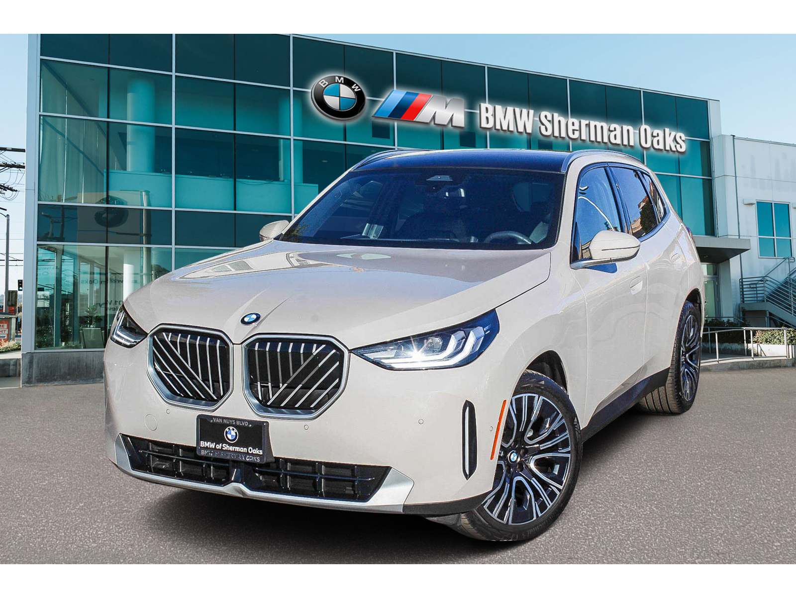 2025 BMW X3 30's photo