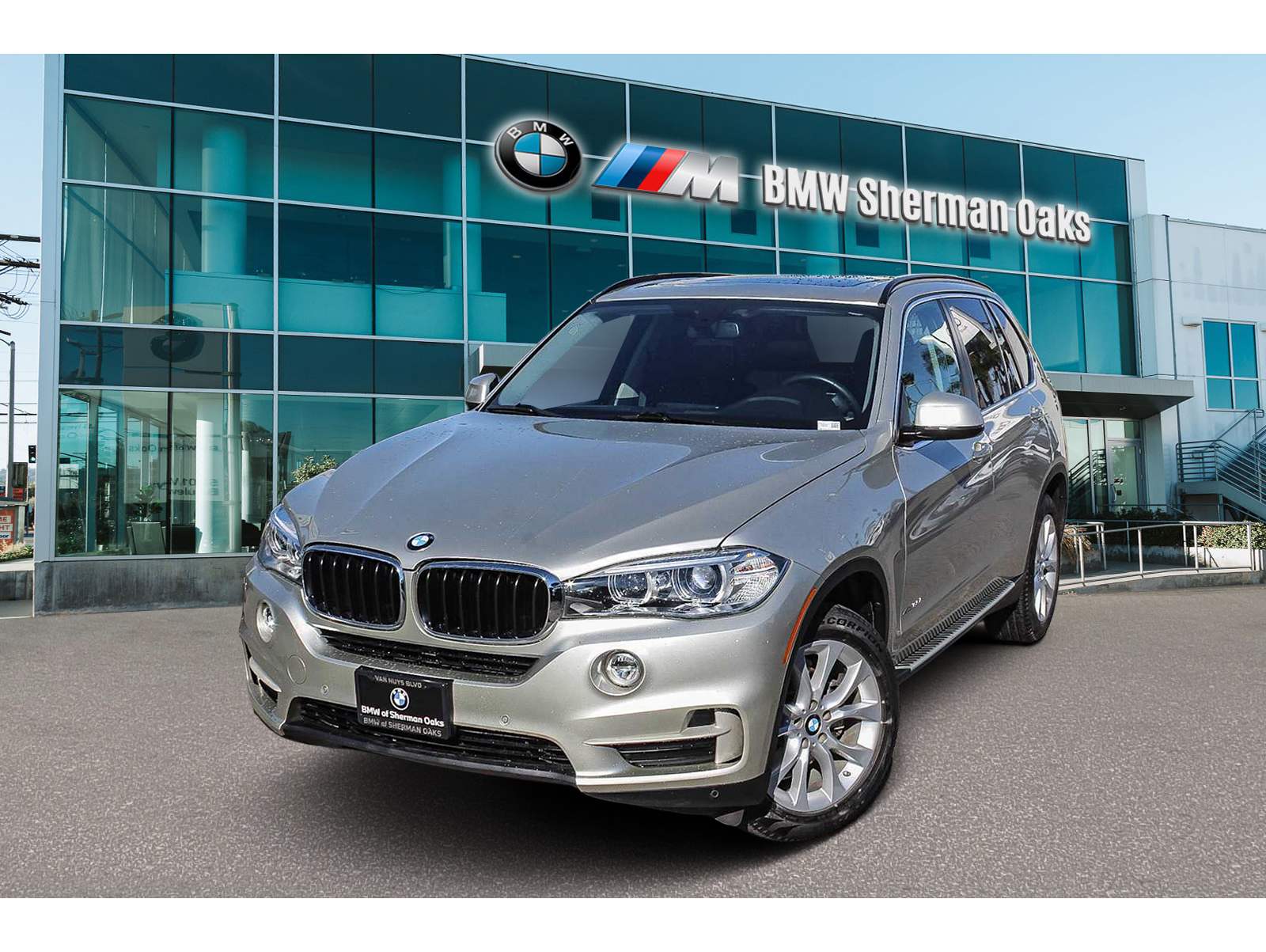 2016 BMW X5 xDrive35i's photo