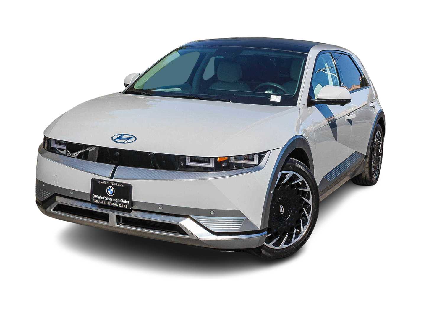 Thumbnail: 2022 Hyundai Ioniq 5 - 1
