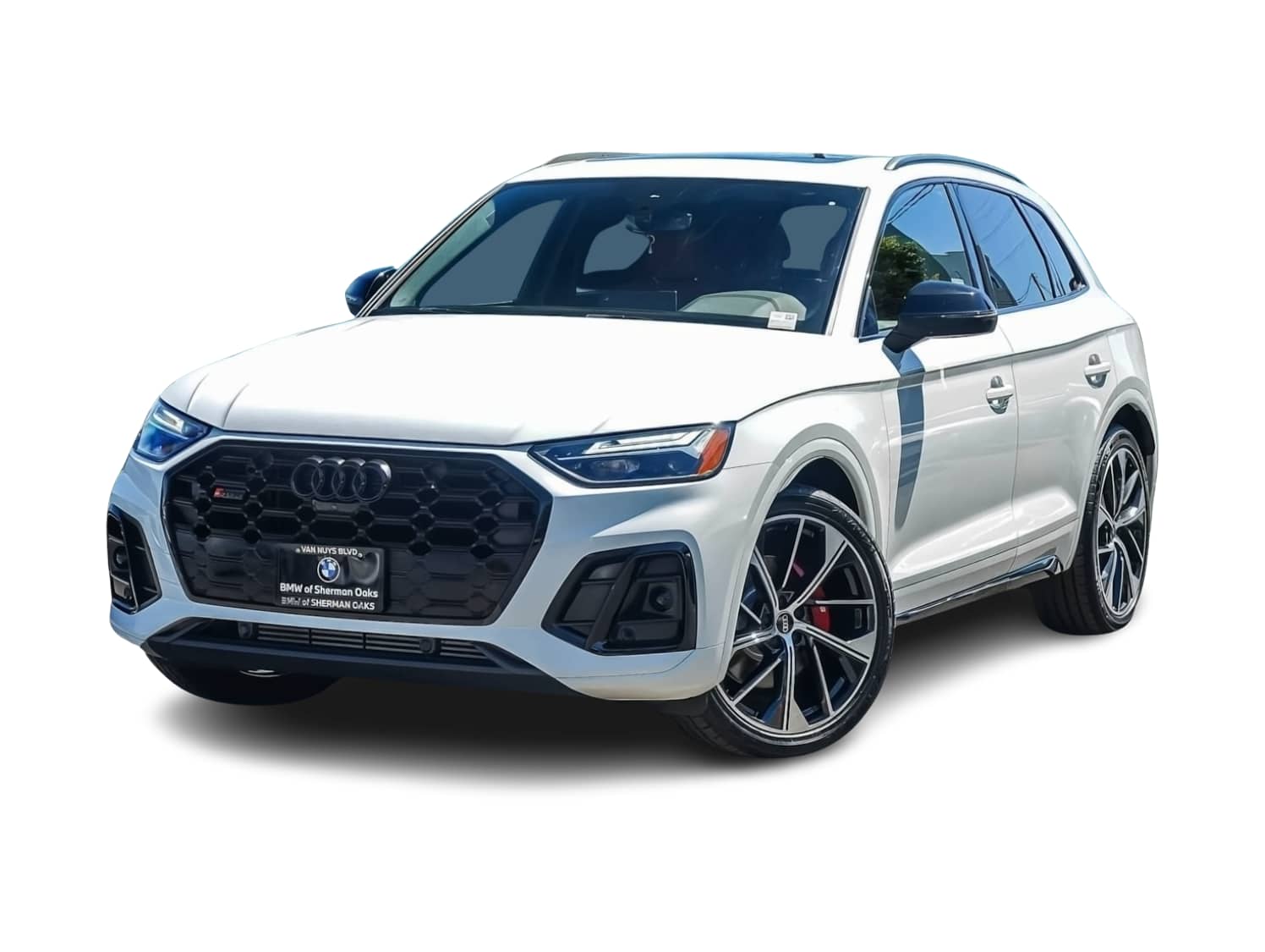 Thumbnail: 2024 Audi SQ5 - 1