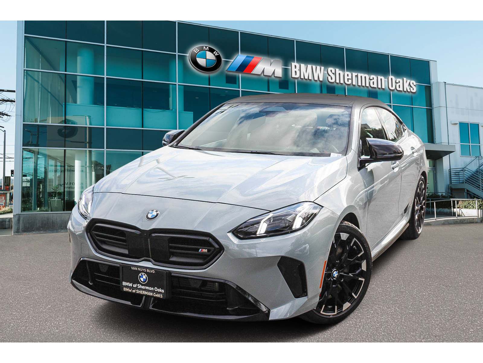 2025 BMW 2 Series M235's photo