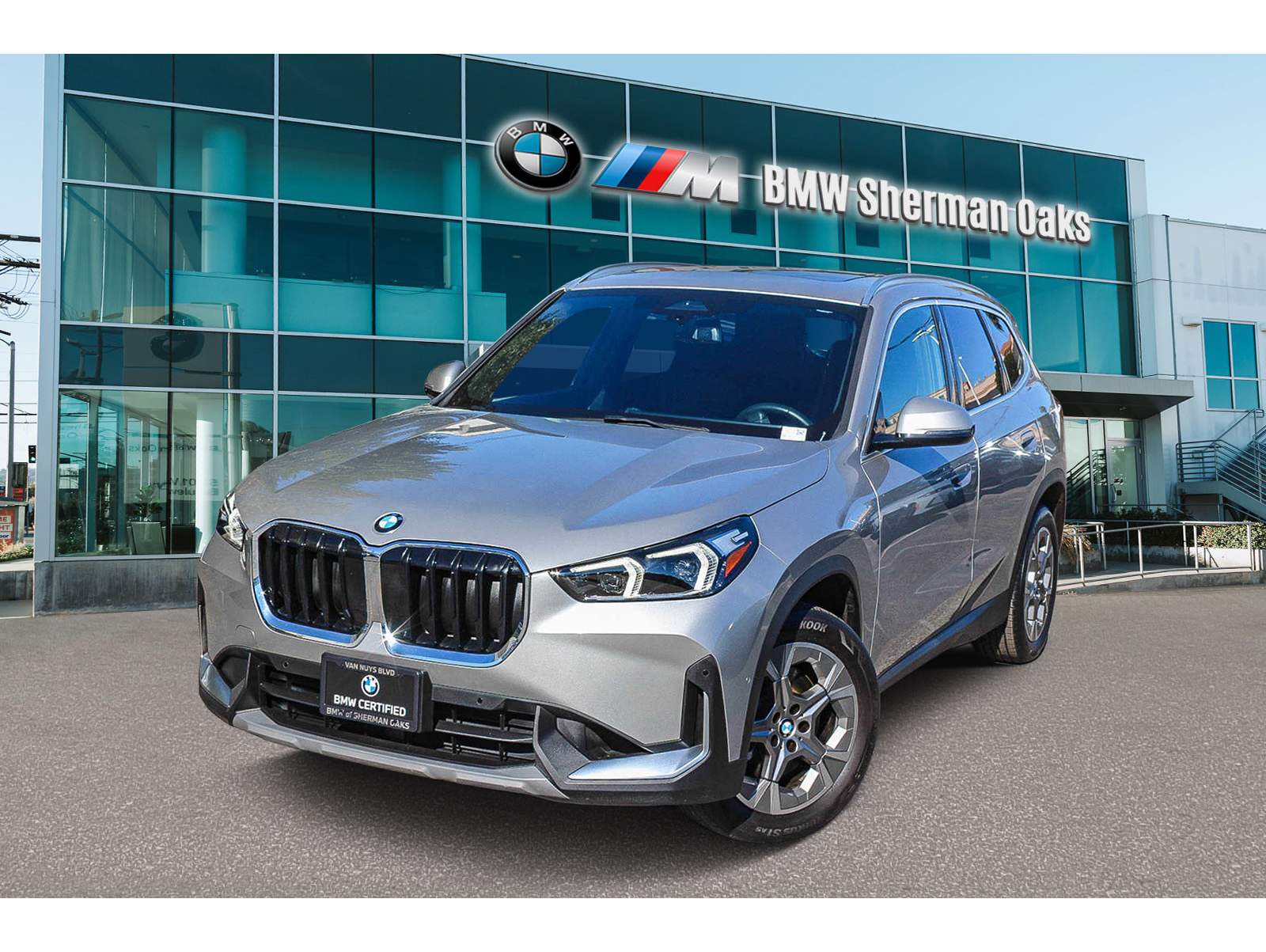 2023 BMW X1 28i
