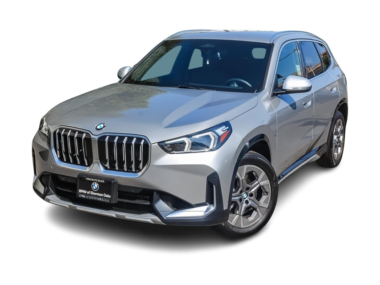 Thumbnail: 2023 BMW X1 - 1