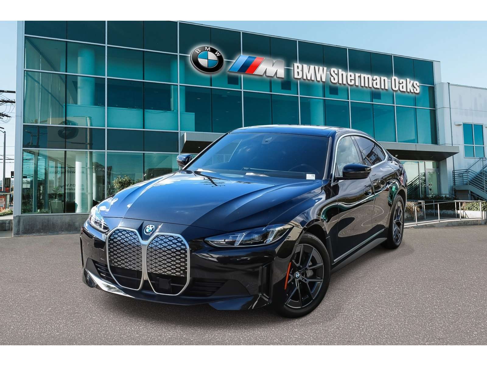 2025 BMW i4