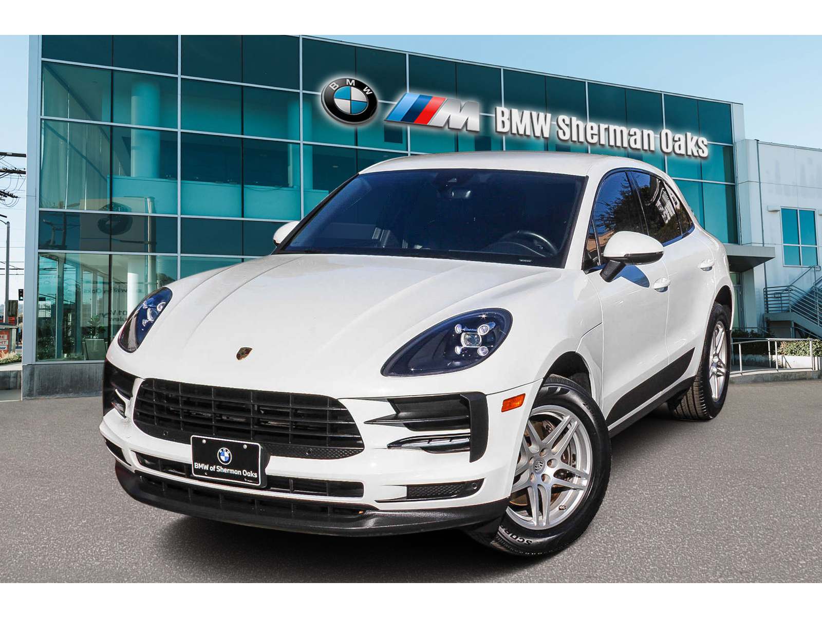 2020 Porsche Macan Base