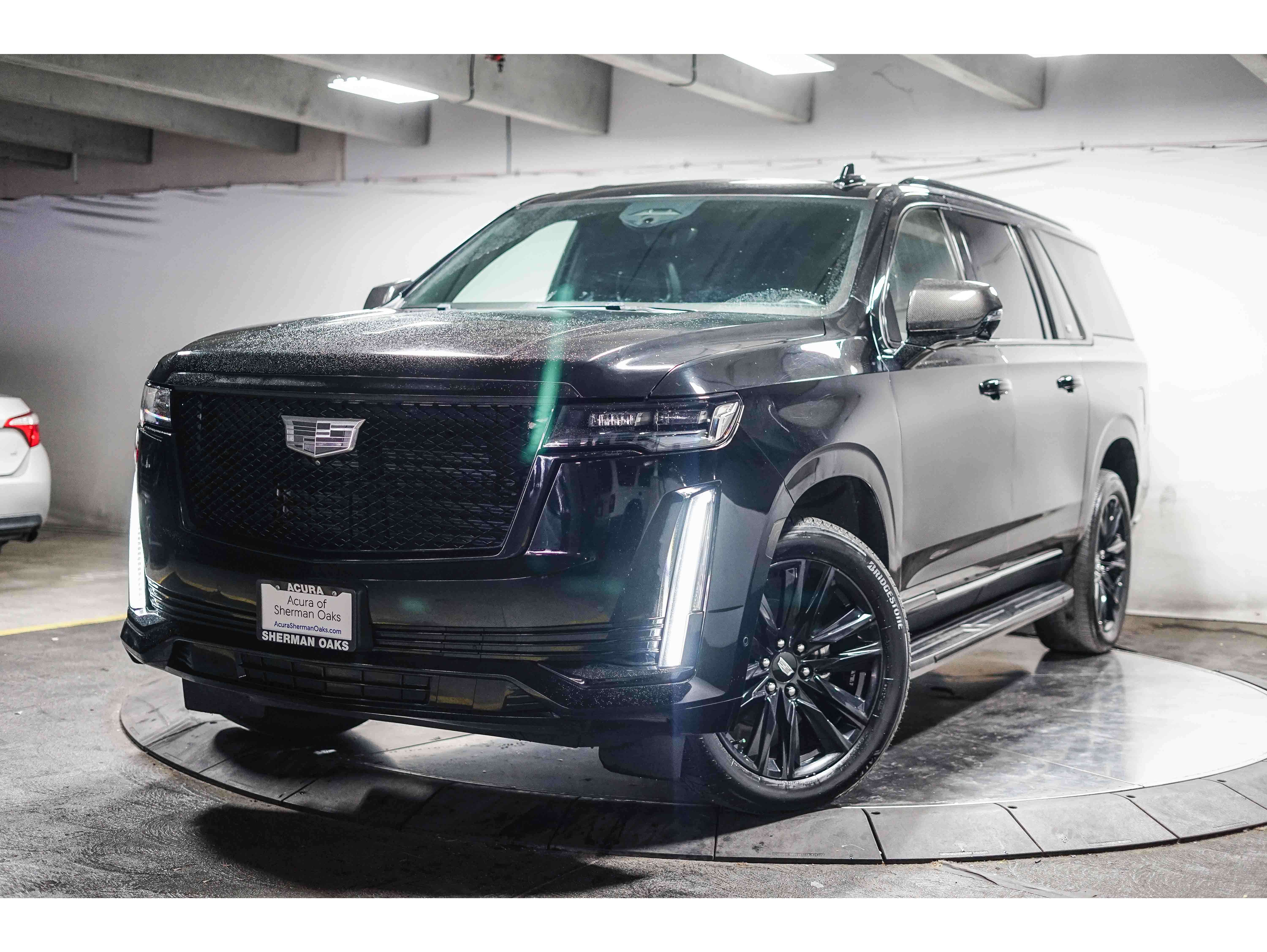 2023 Cadillac Escalade ESV Sport's photo