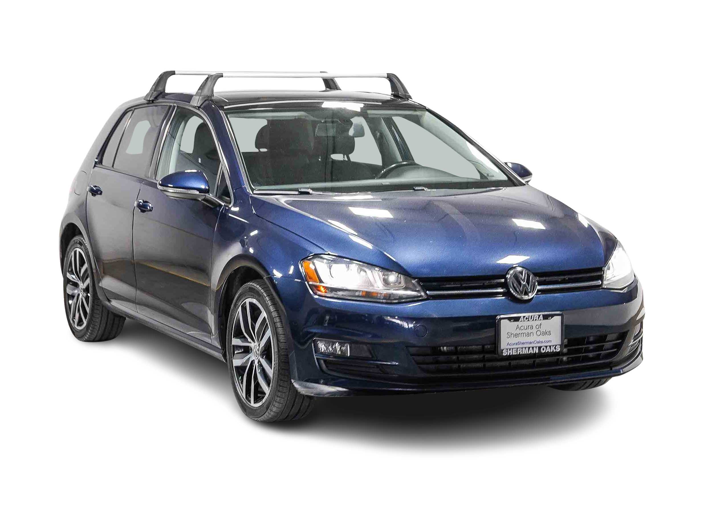 2016 Volkswagen Golf SE -
                  Sherman Oaks, CA