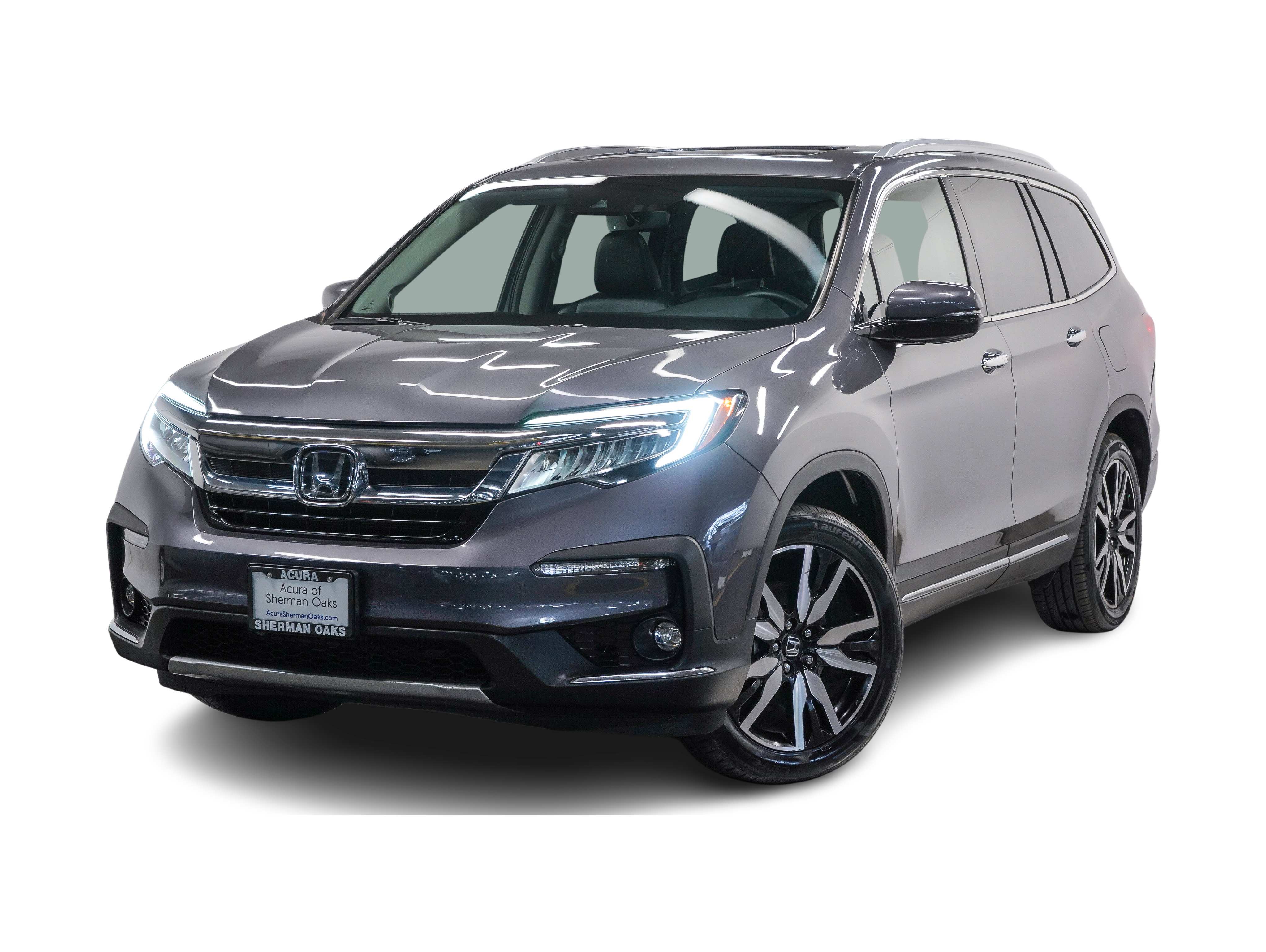 2022 Honda Pilot Touring -
                Sherman Oaks, CA