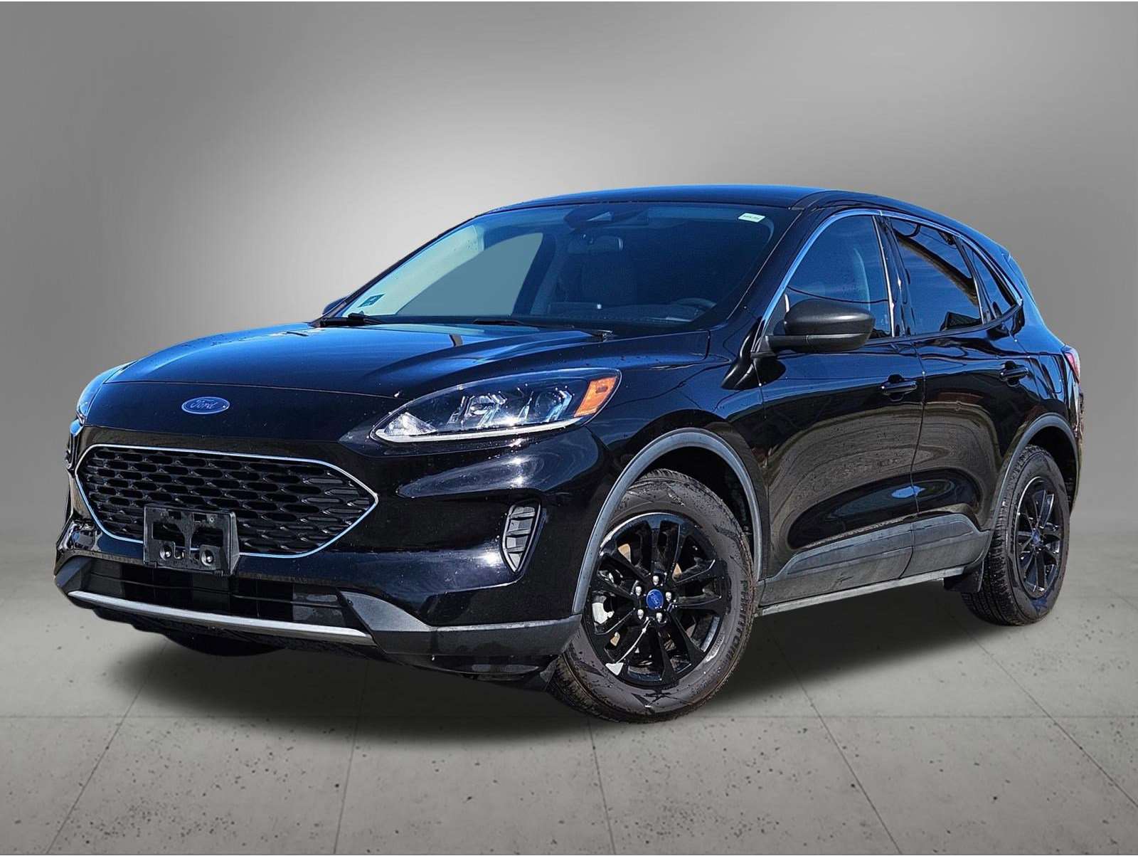 2022 Ford Escape SE's photo