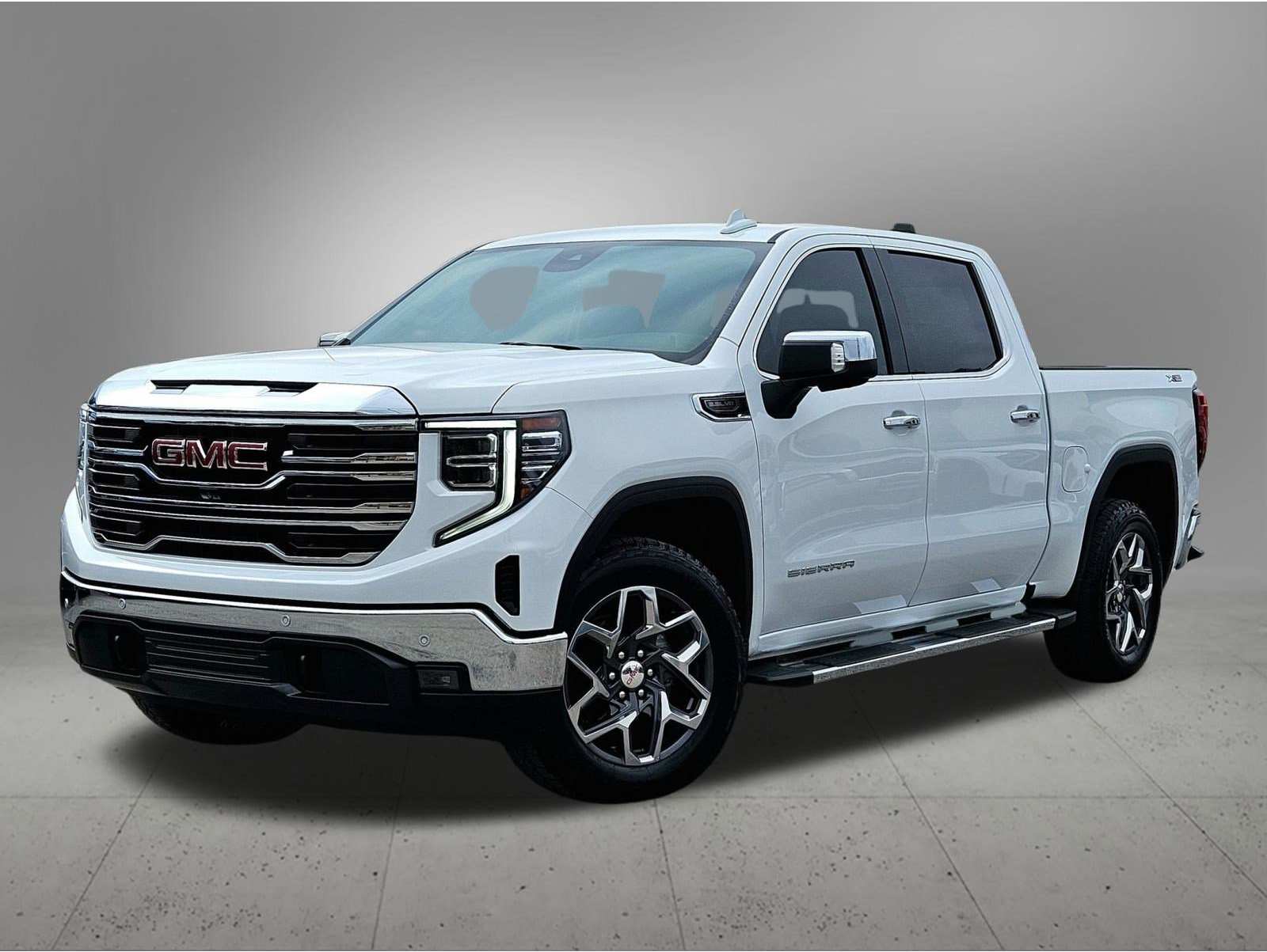2024 GMC Sierra 1500 SLT's photo