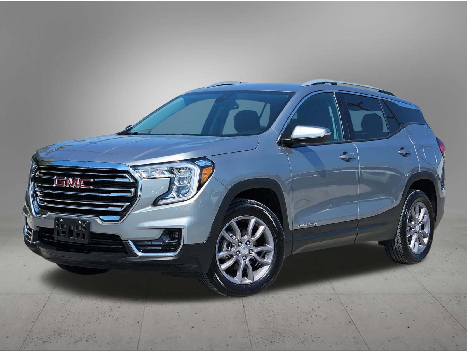 2024 GMC Terrain SLT's photo