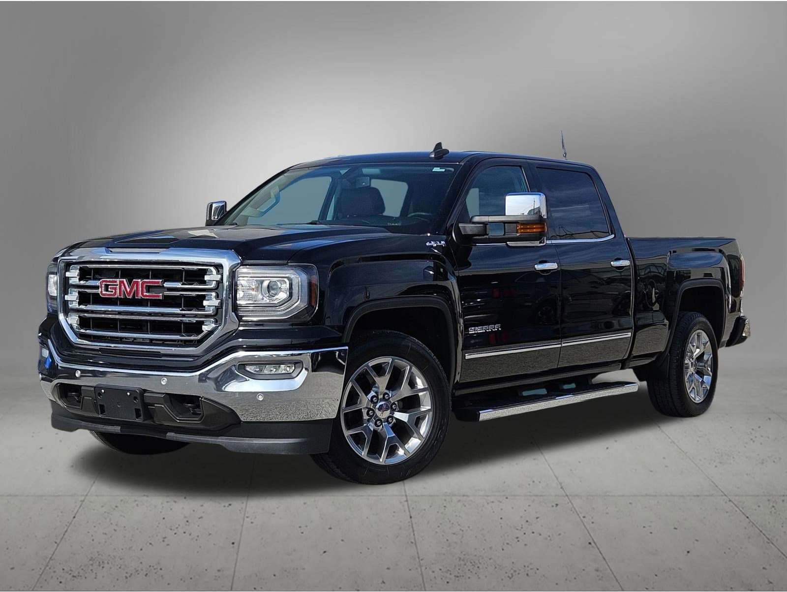 2017 GMC Sierra 1500 SLT's photo
