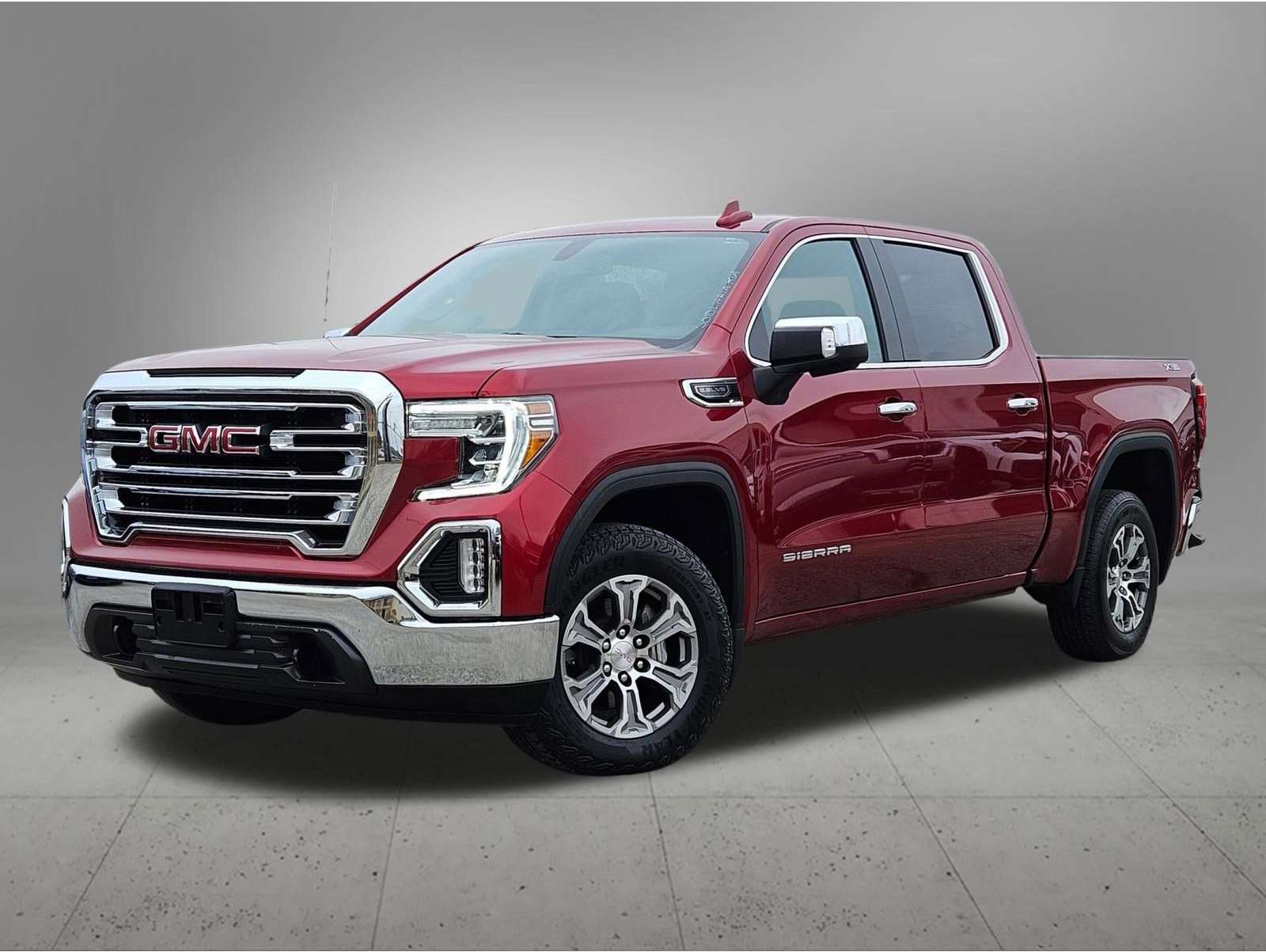 2021 GMC Sierra 1500 SLT's photo