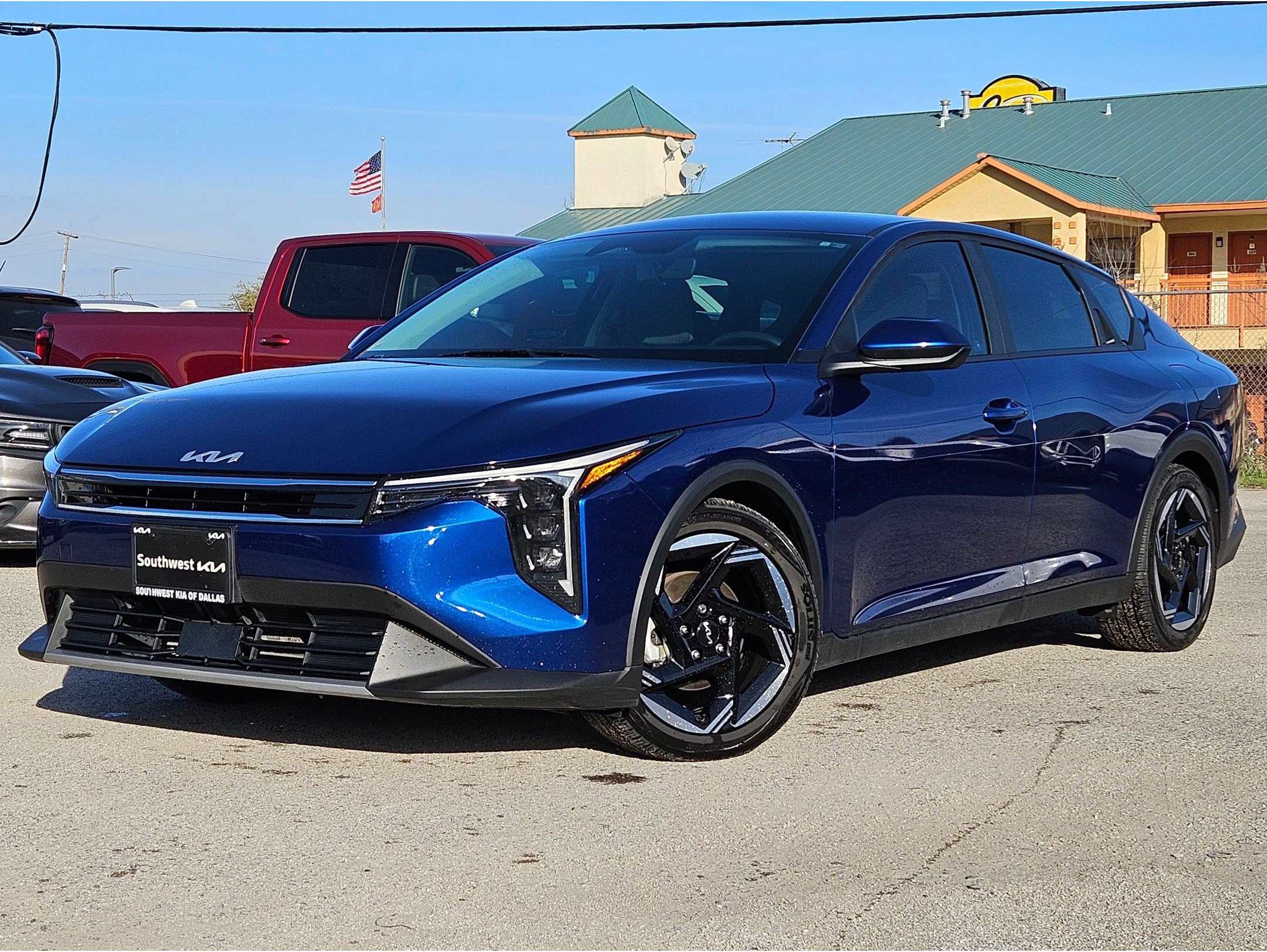 2025 Kia K4 EX's photo