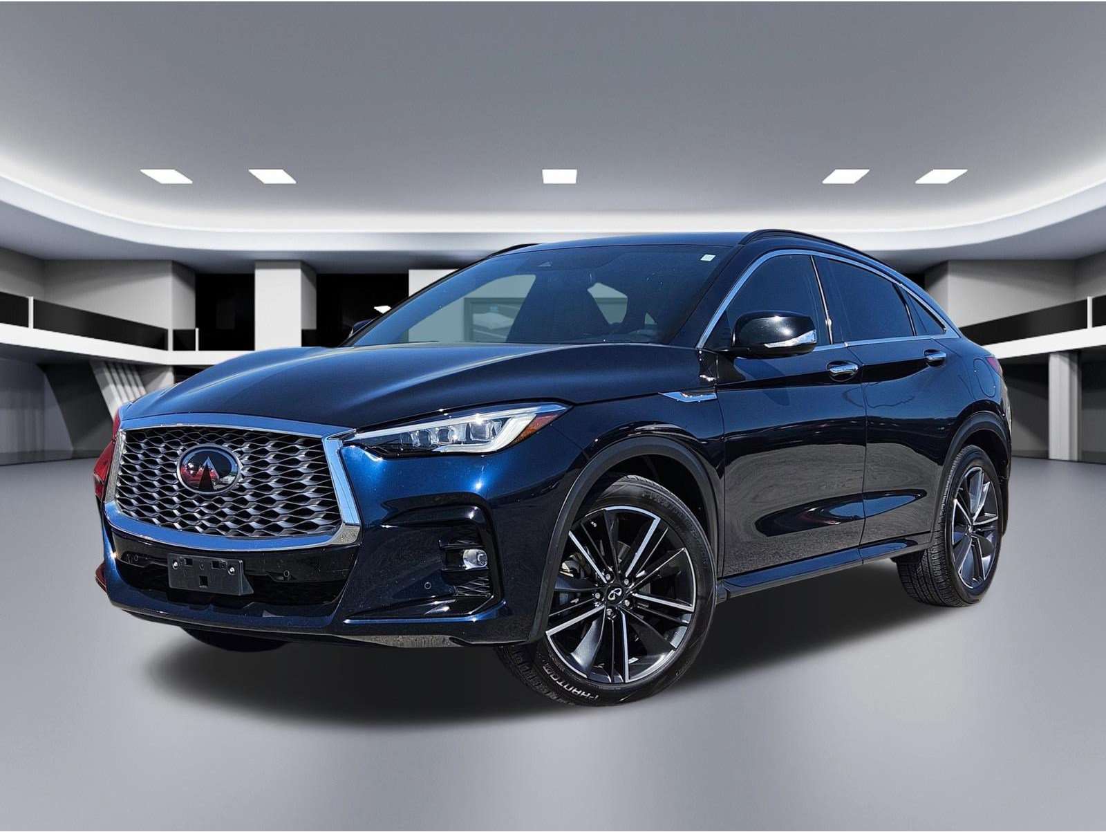 2023 INFINITI QX55 Essential