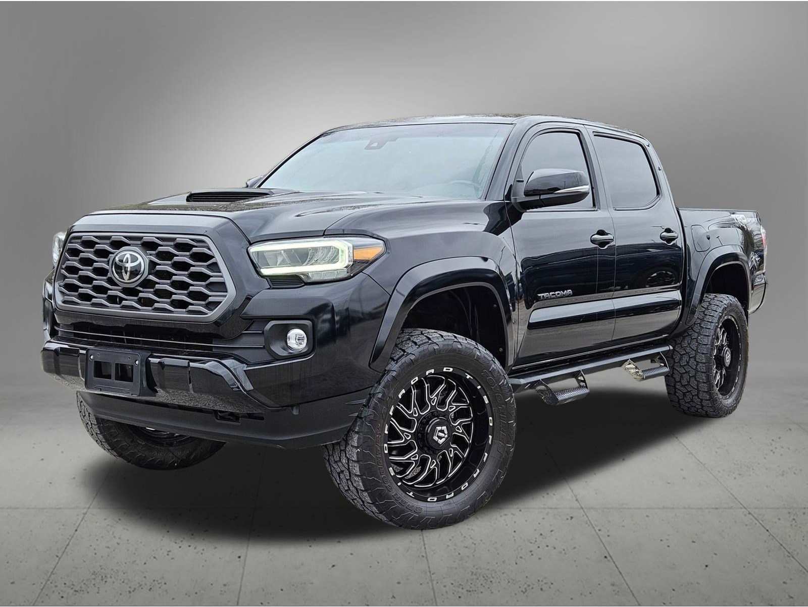 2022 Toyota Tacoma TRD Sport's photo