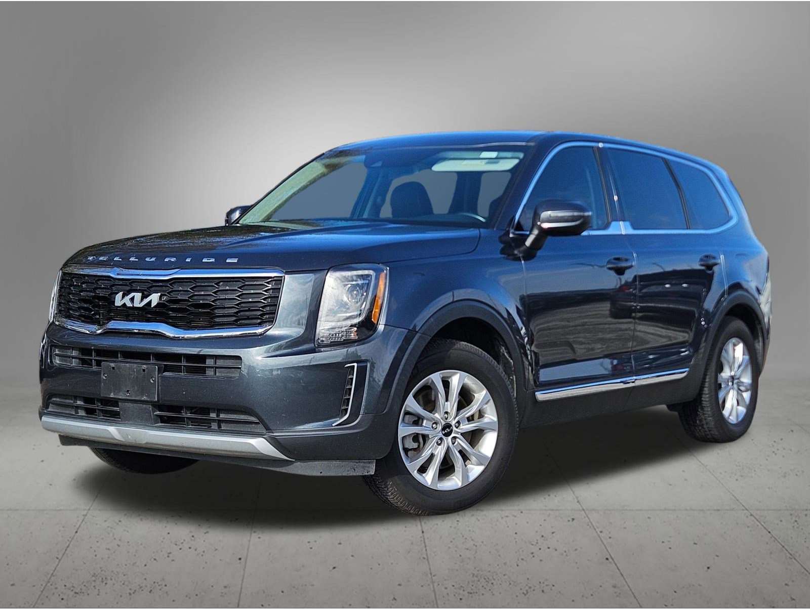 2022 Kia Telluride LX's photo
