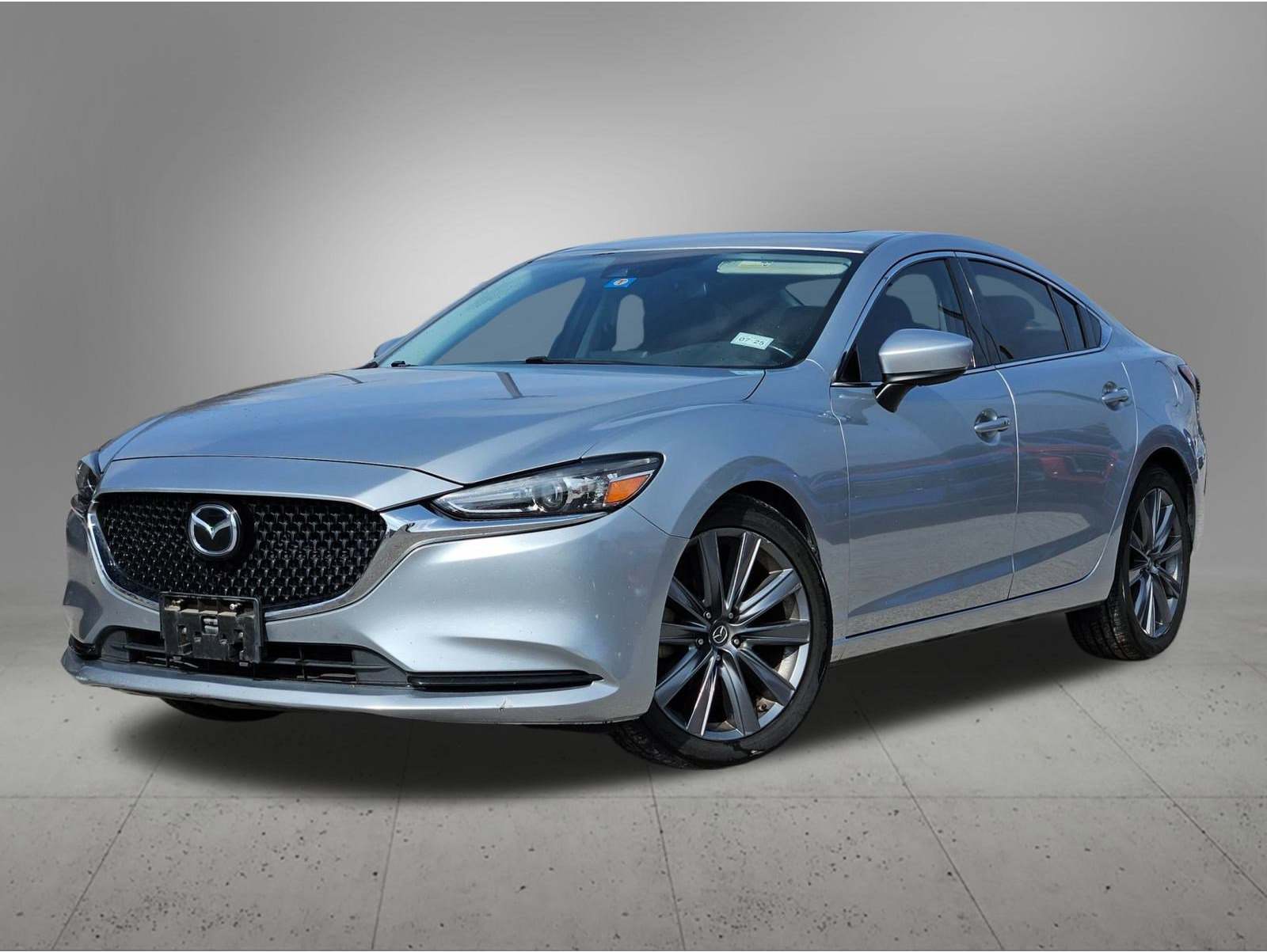 2018 Mazda Mazda6 Touring's photo