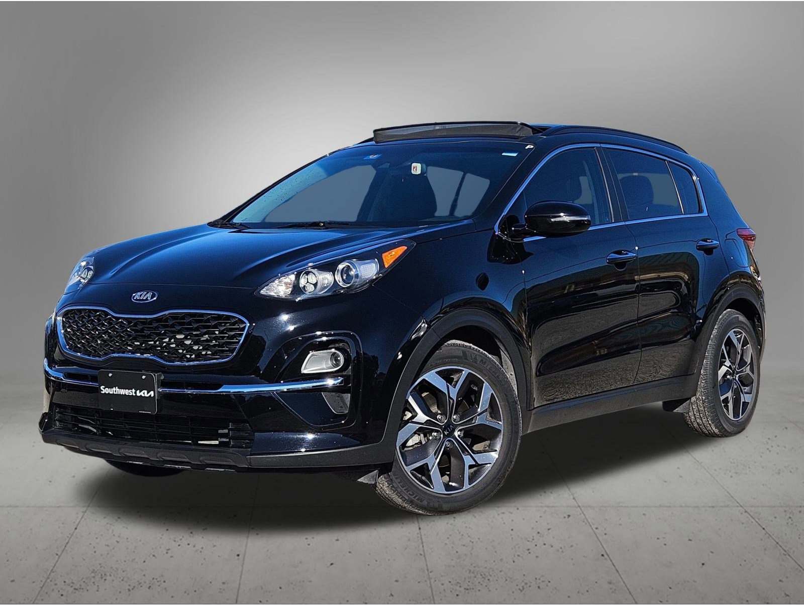 2022 Kia Sportage EX's photo