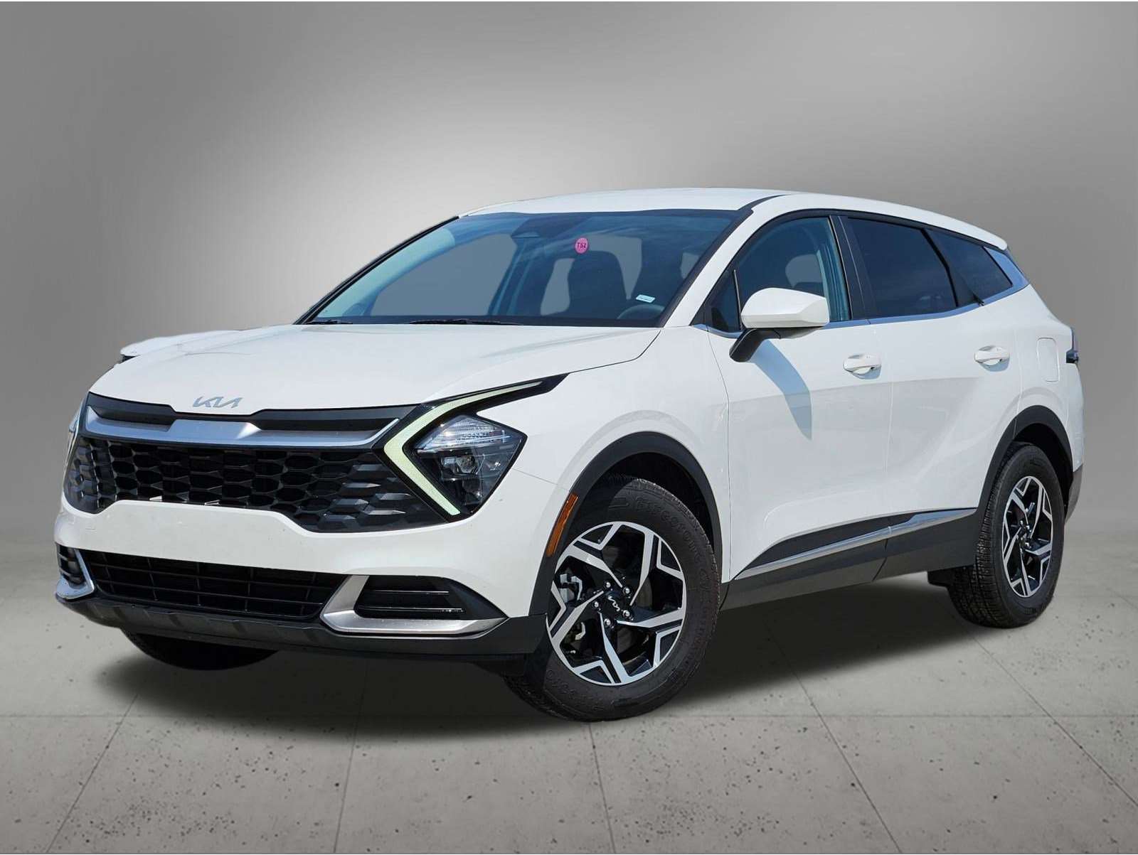 2023 Kia Sportage LX's photo